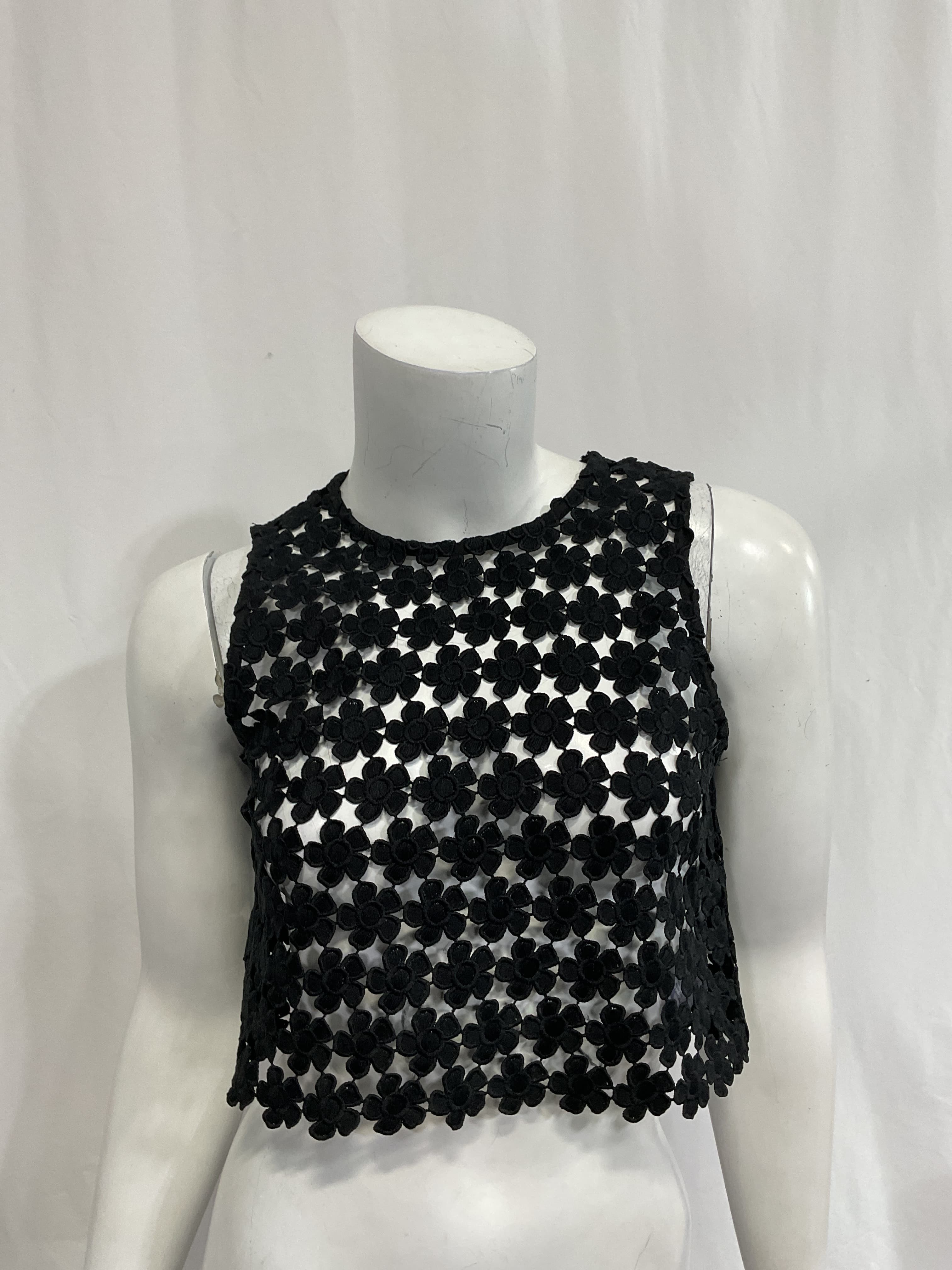 Capri Crop In Black - Image 3