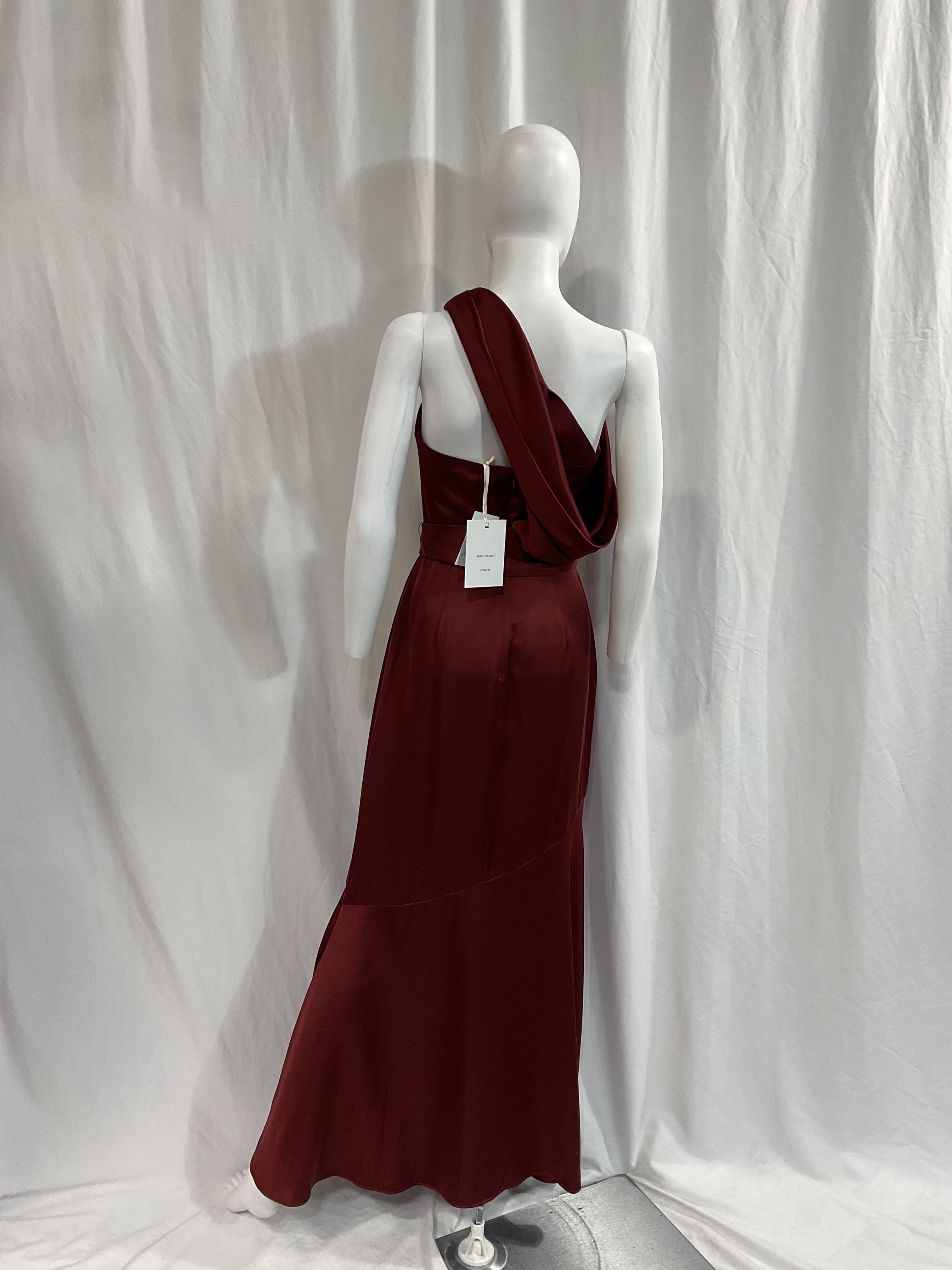 Amal Dress In Sangria - Image 4