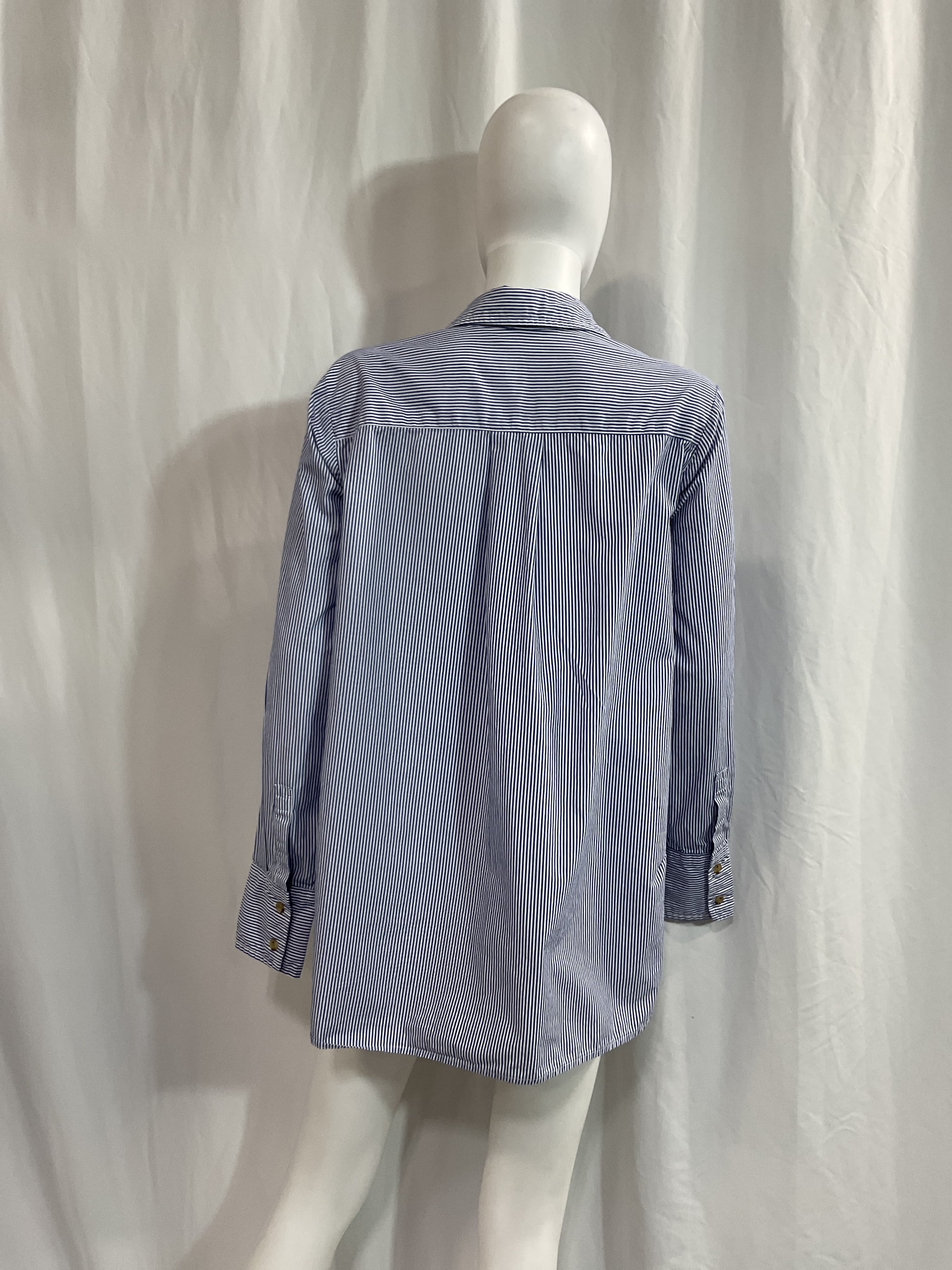 The Classic Buttondown - Image 2