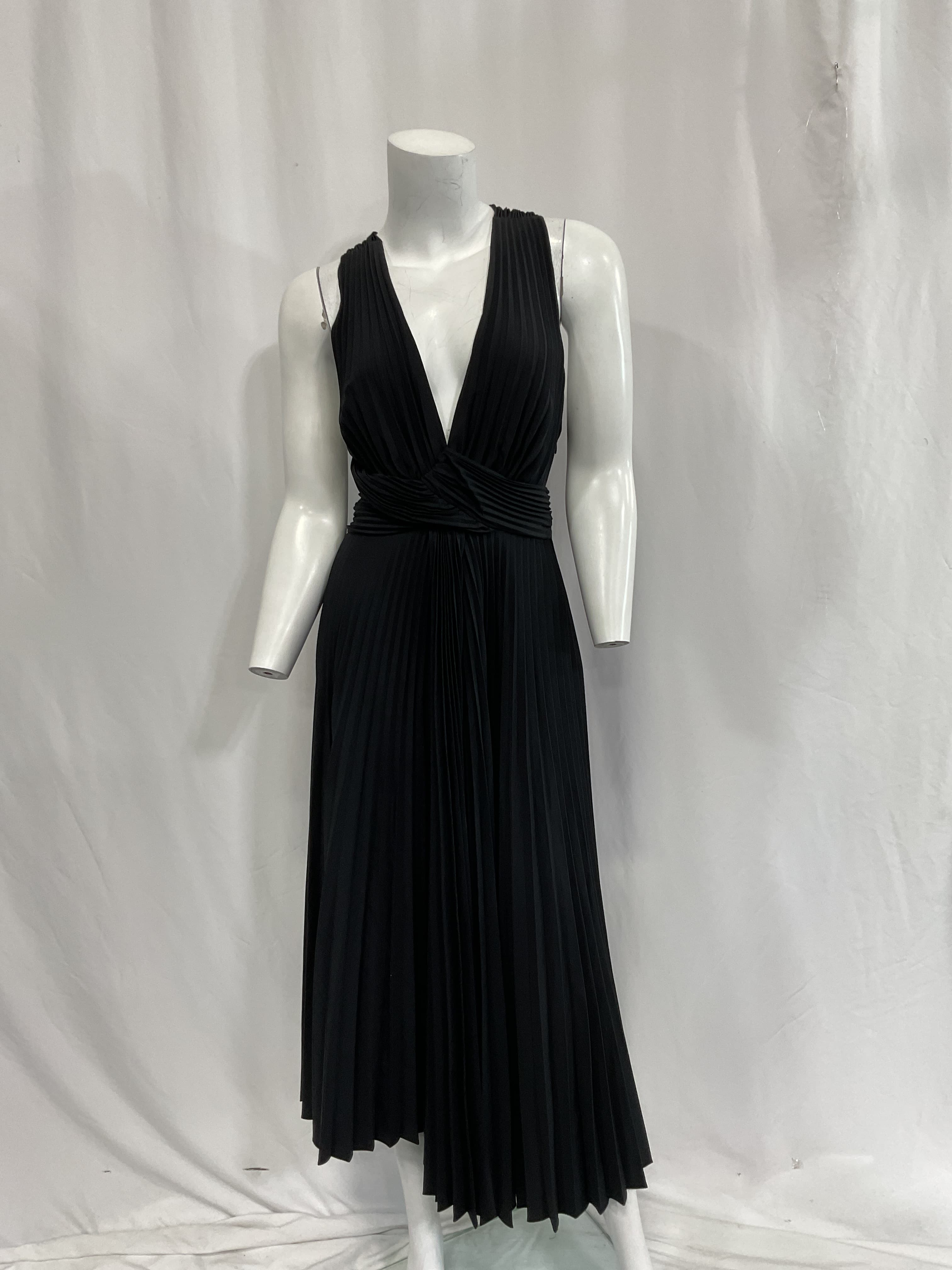 Everly Dress In Black - Image 2