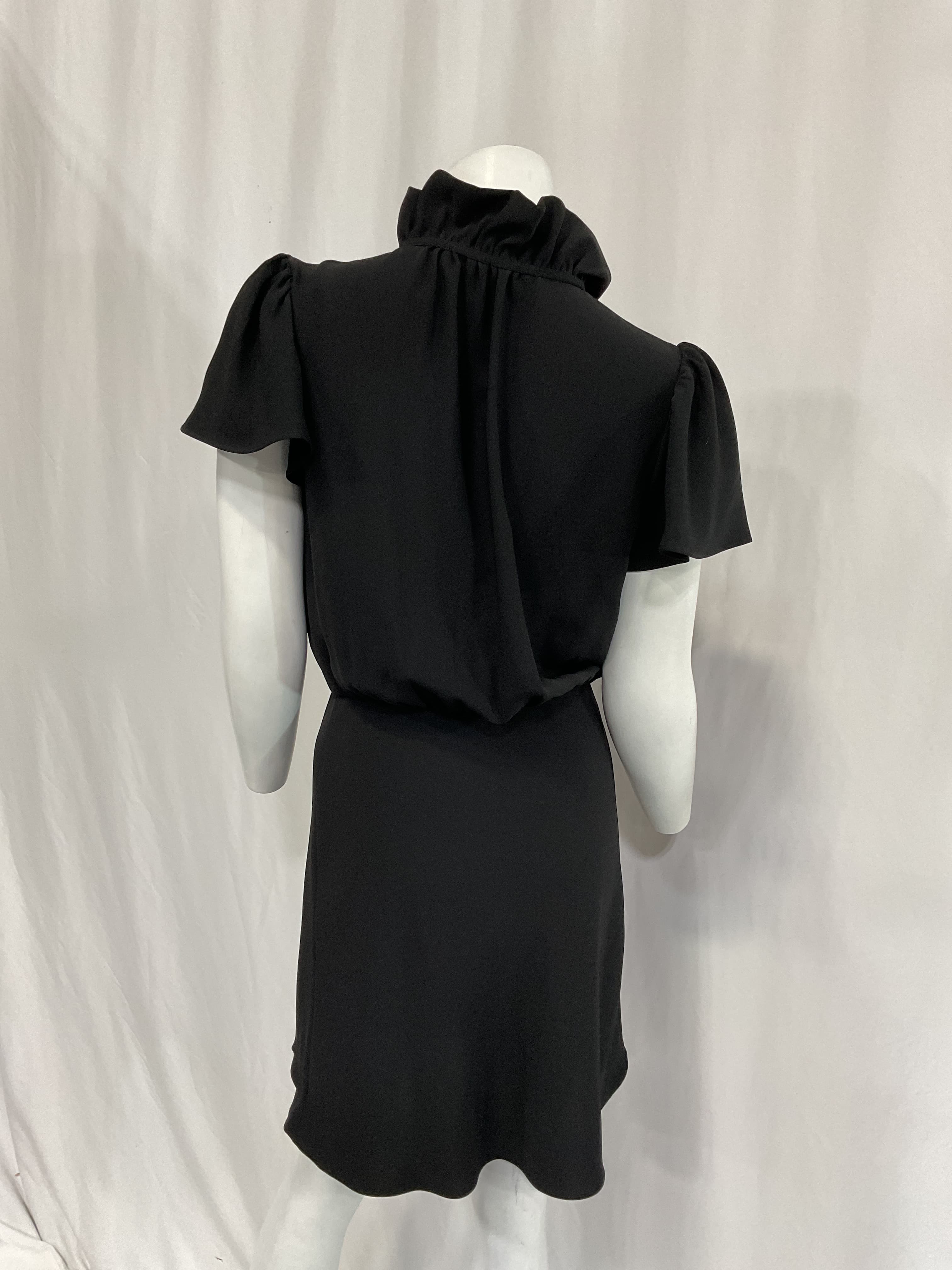 Short Sleeve Vittoria Mini Dress In Black - Image 3