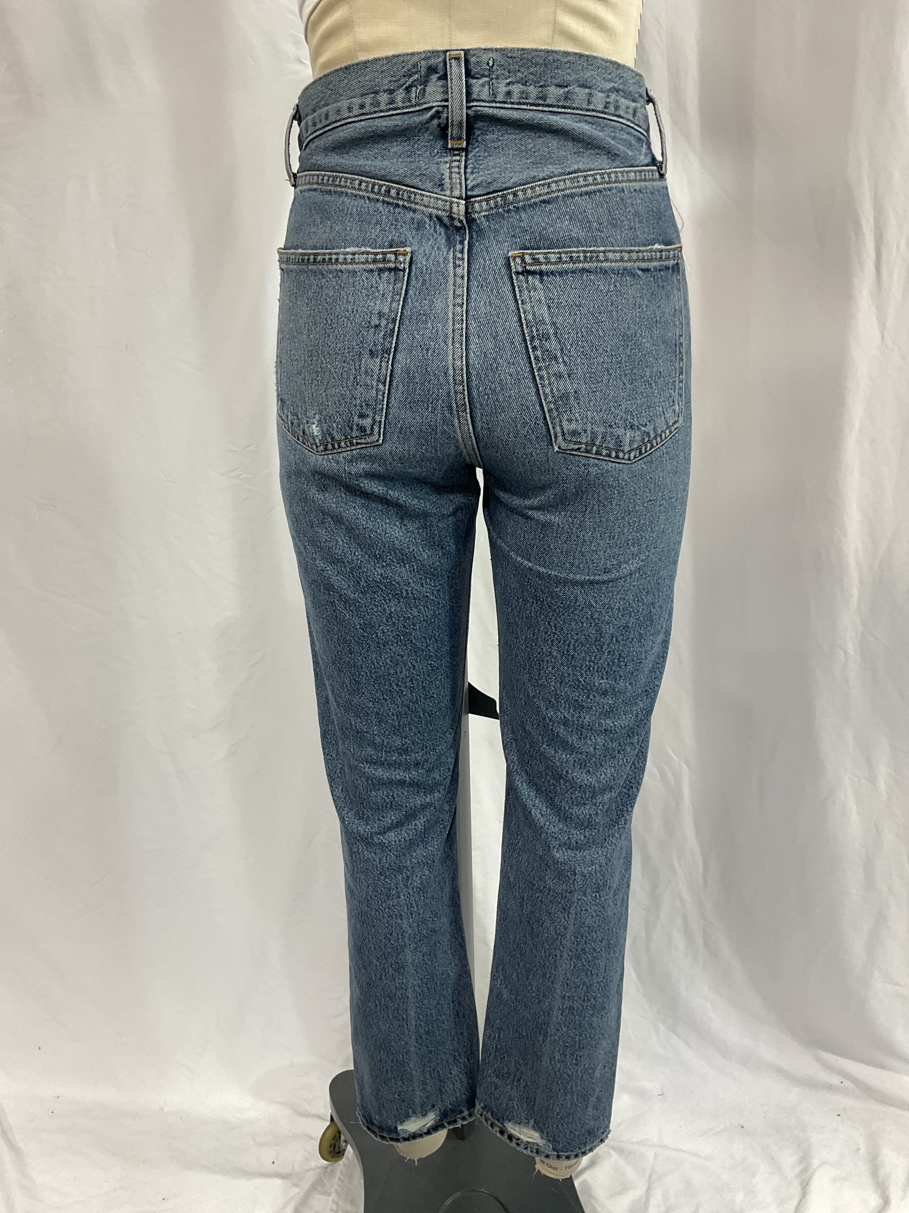 90s Mid Rise Loose Fit In Hooked - Image 4