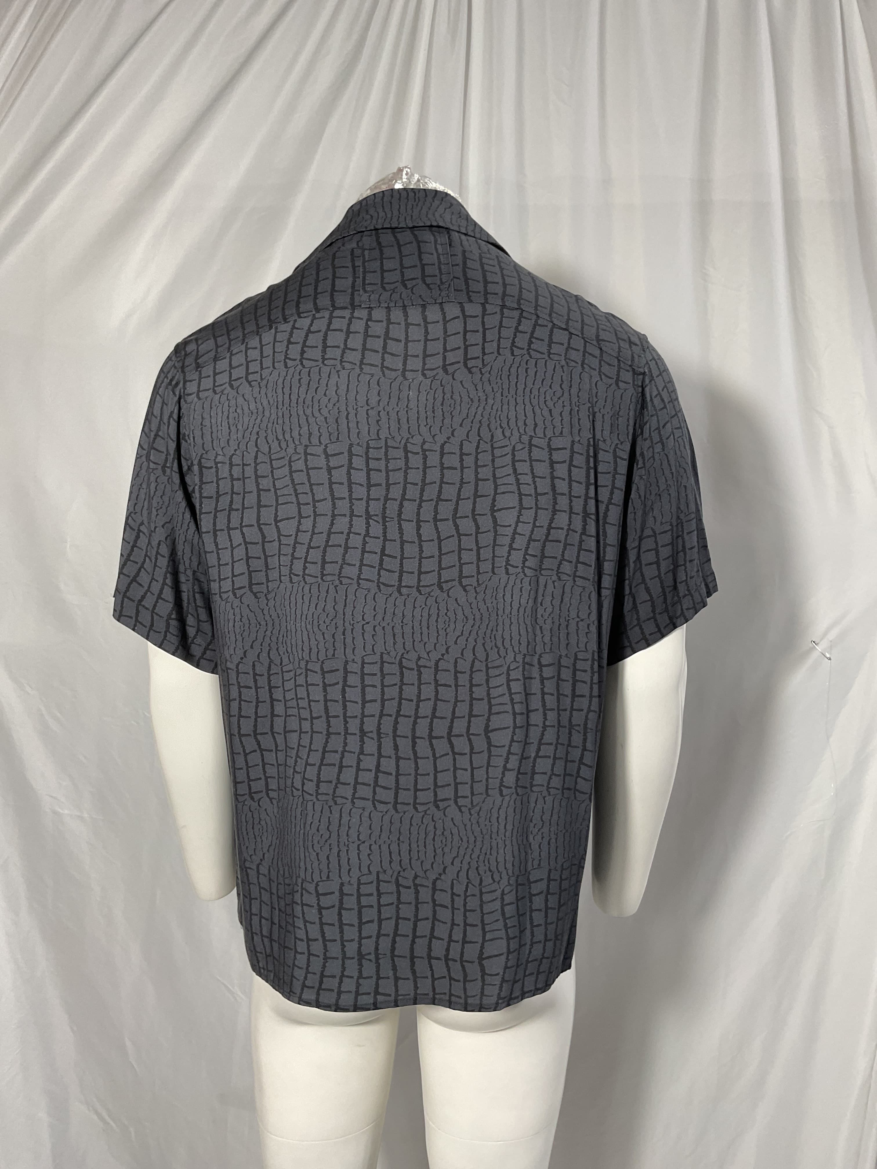 Croc Shirt In Black - Image 2