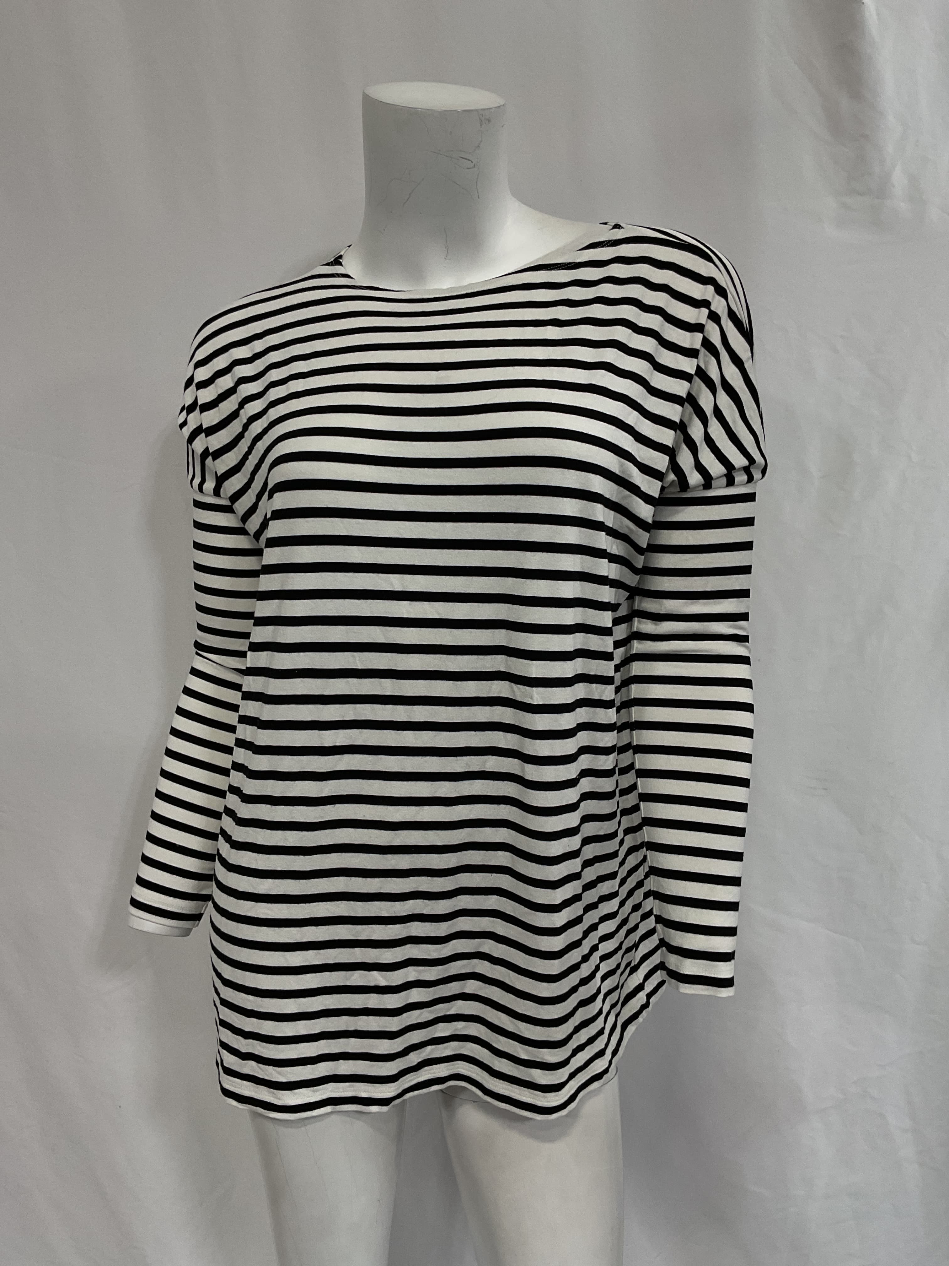 The Perfect Longsleeve Tee - Image 3