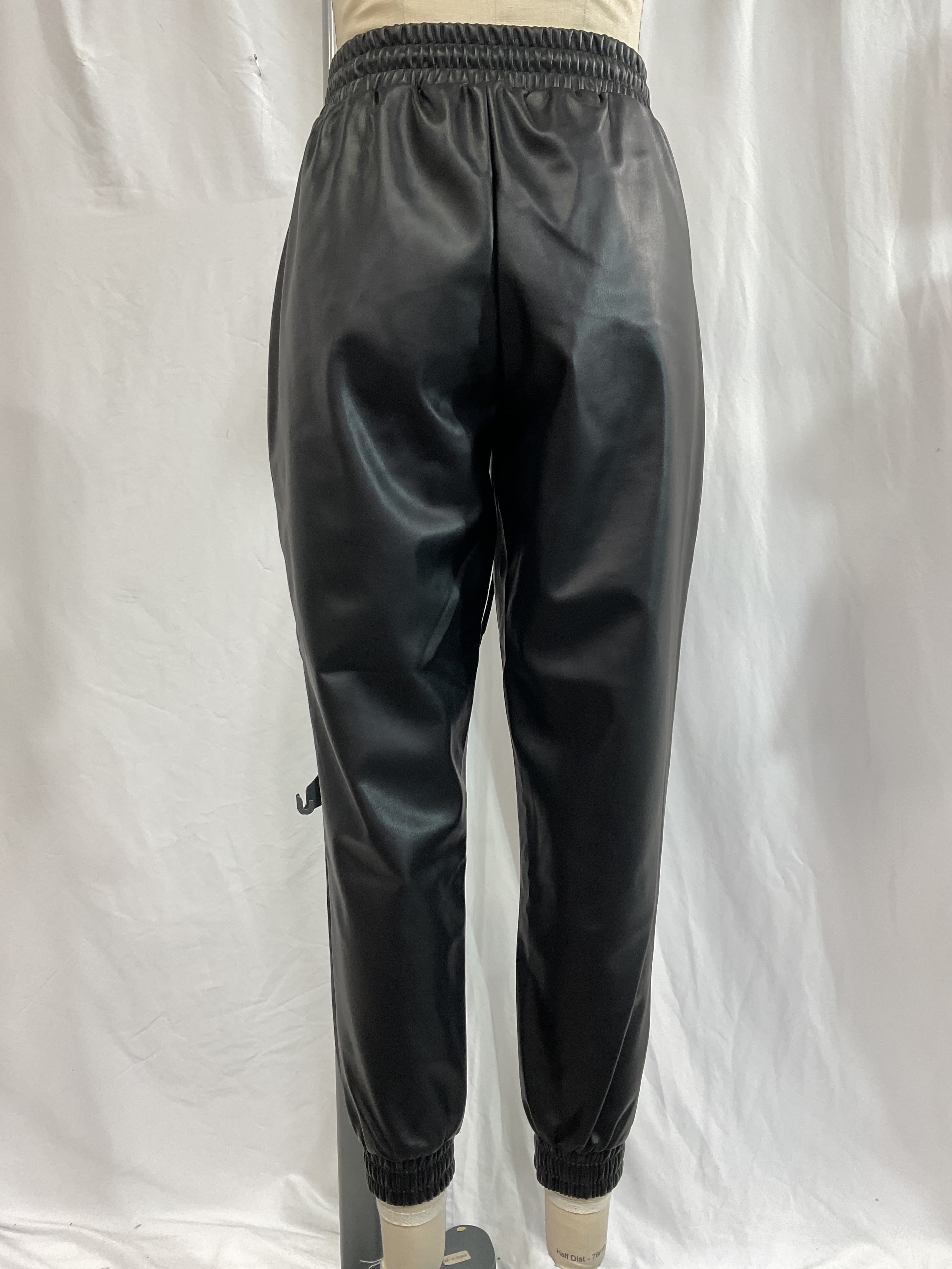 Jogger In Black - Image 3