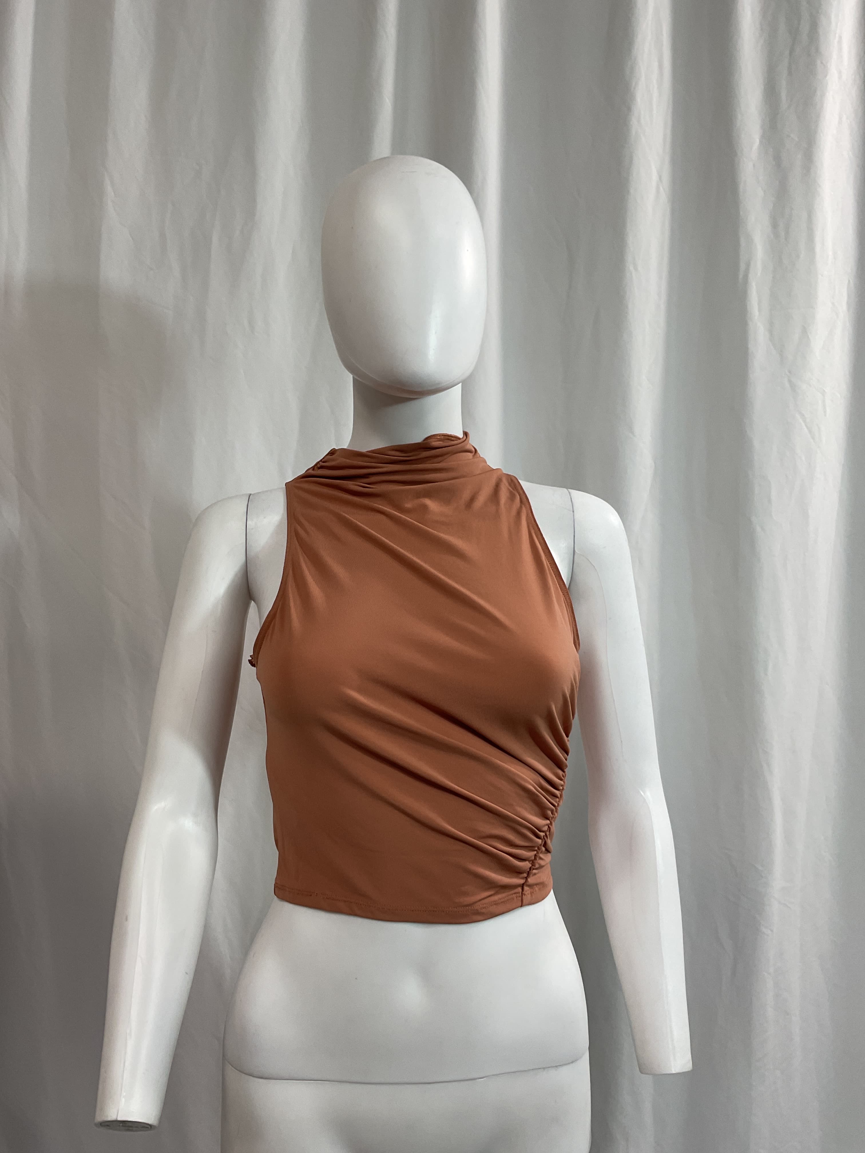 Easton Sleeveless Crop Top - Image 4