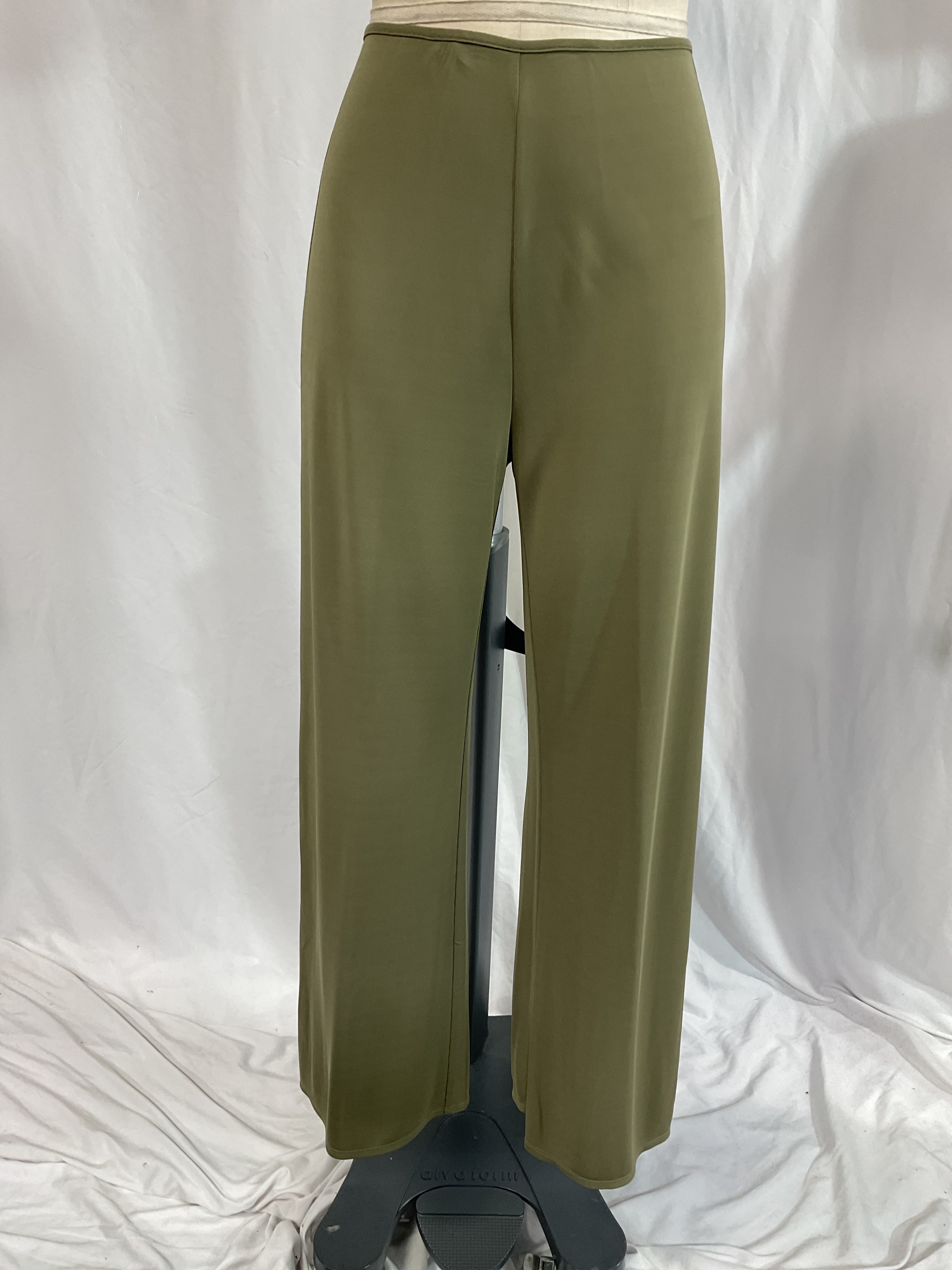 Kora Pant In Tea - Image 2