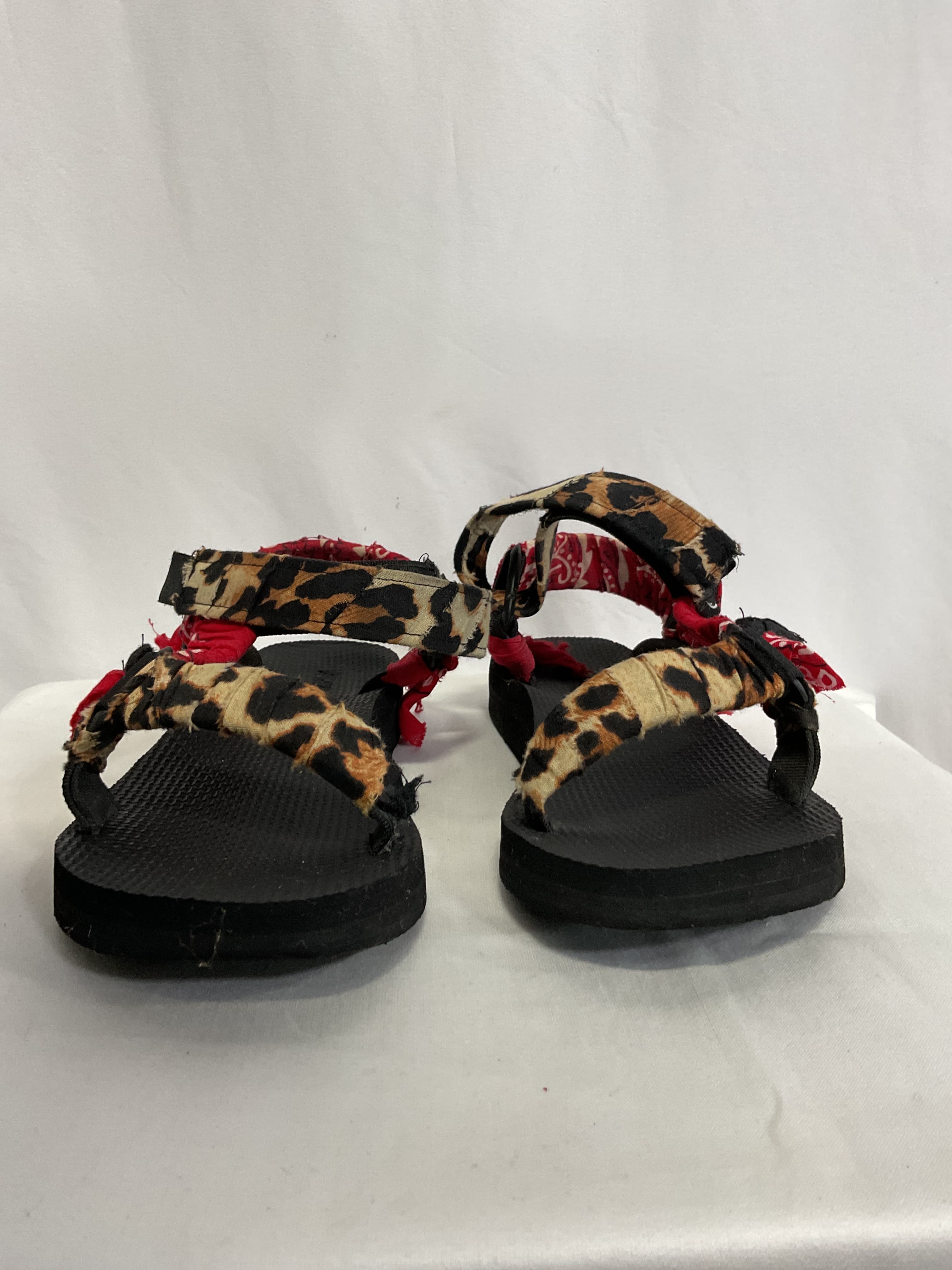 Trekky Leo Bandana Sandal - Image 4