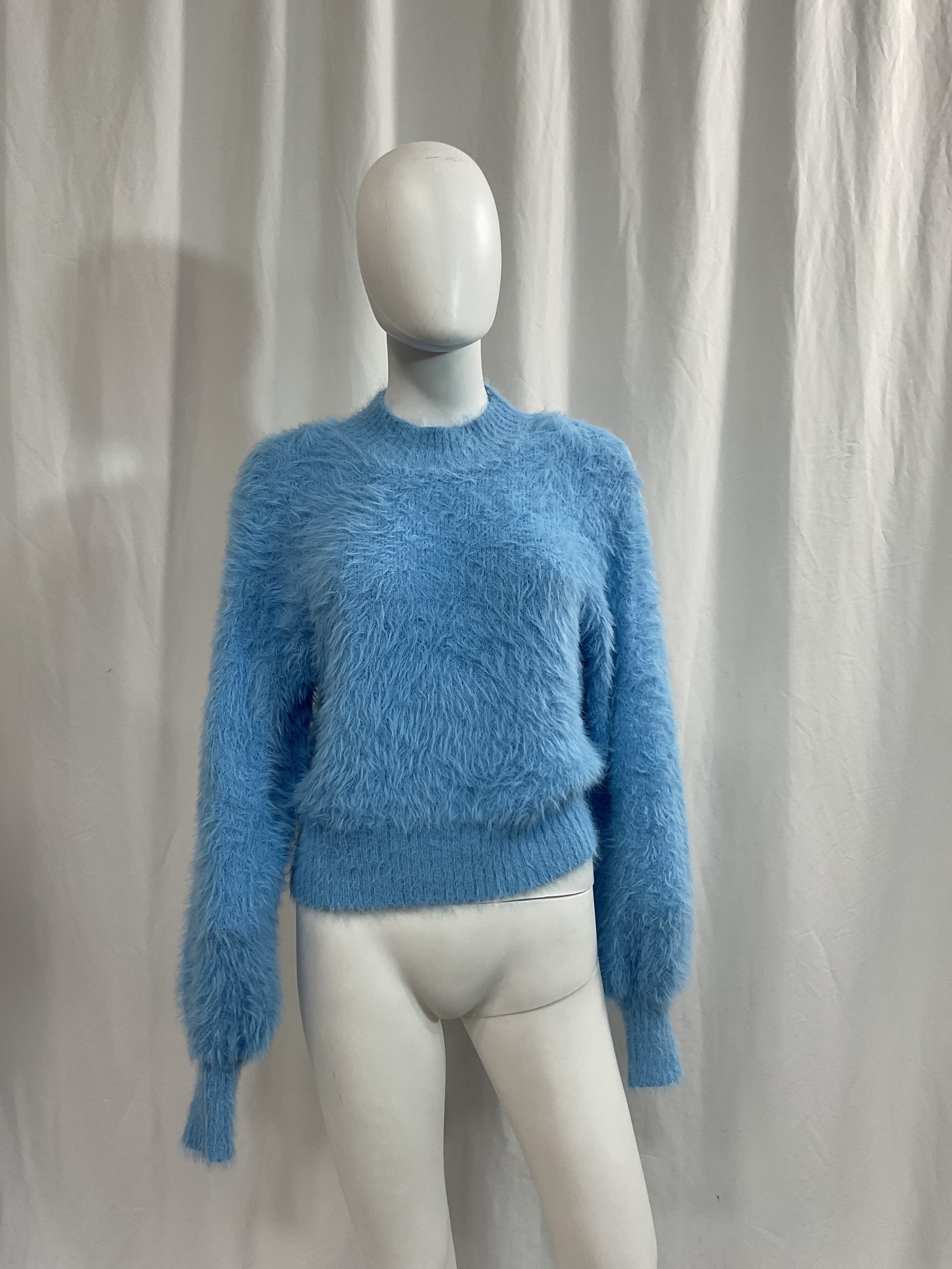 Aria Fluffy Knit - Image 3