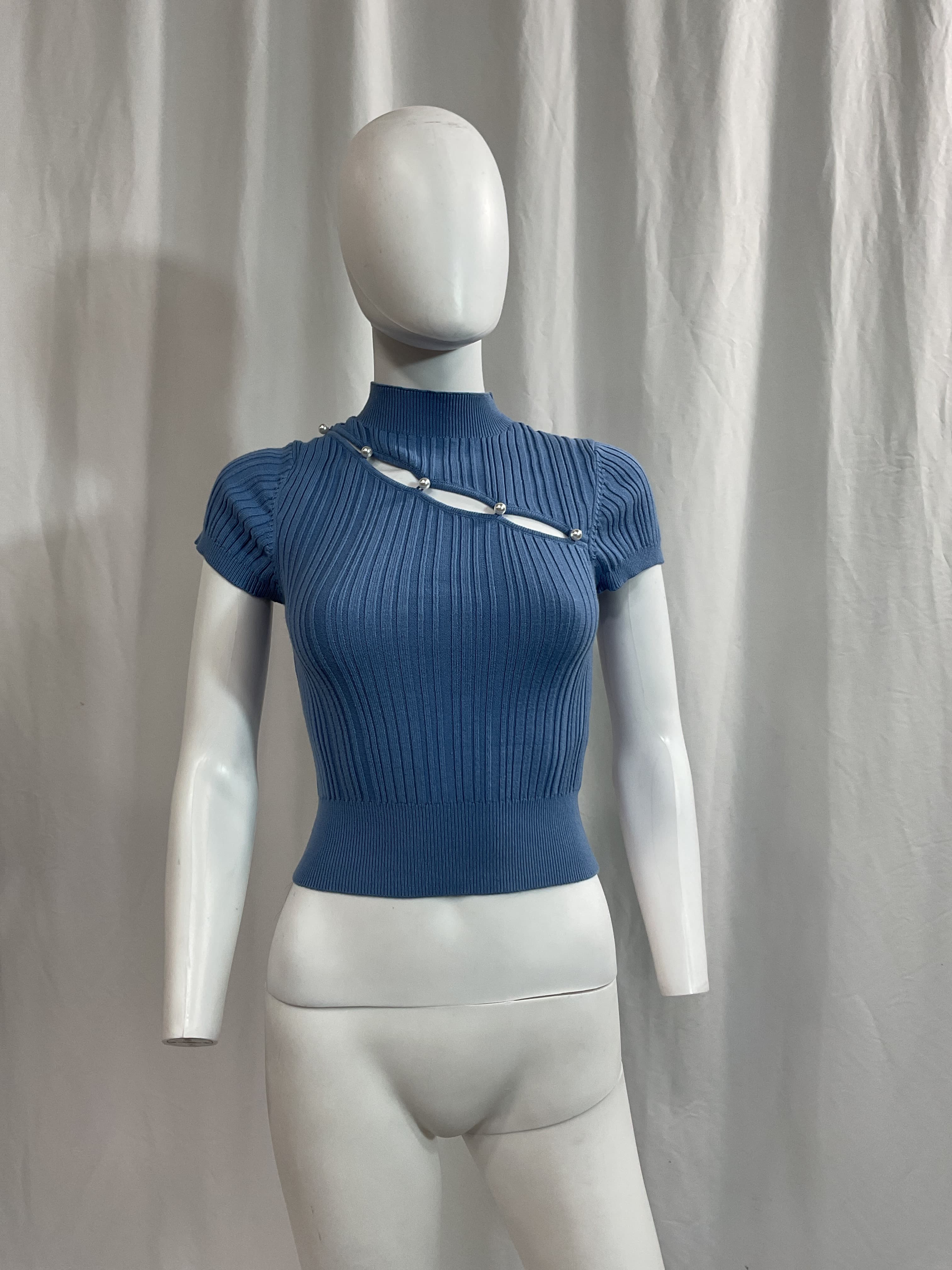 Kylin Short Sleeve Sweater - Image 3