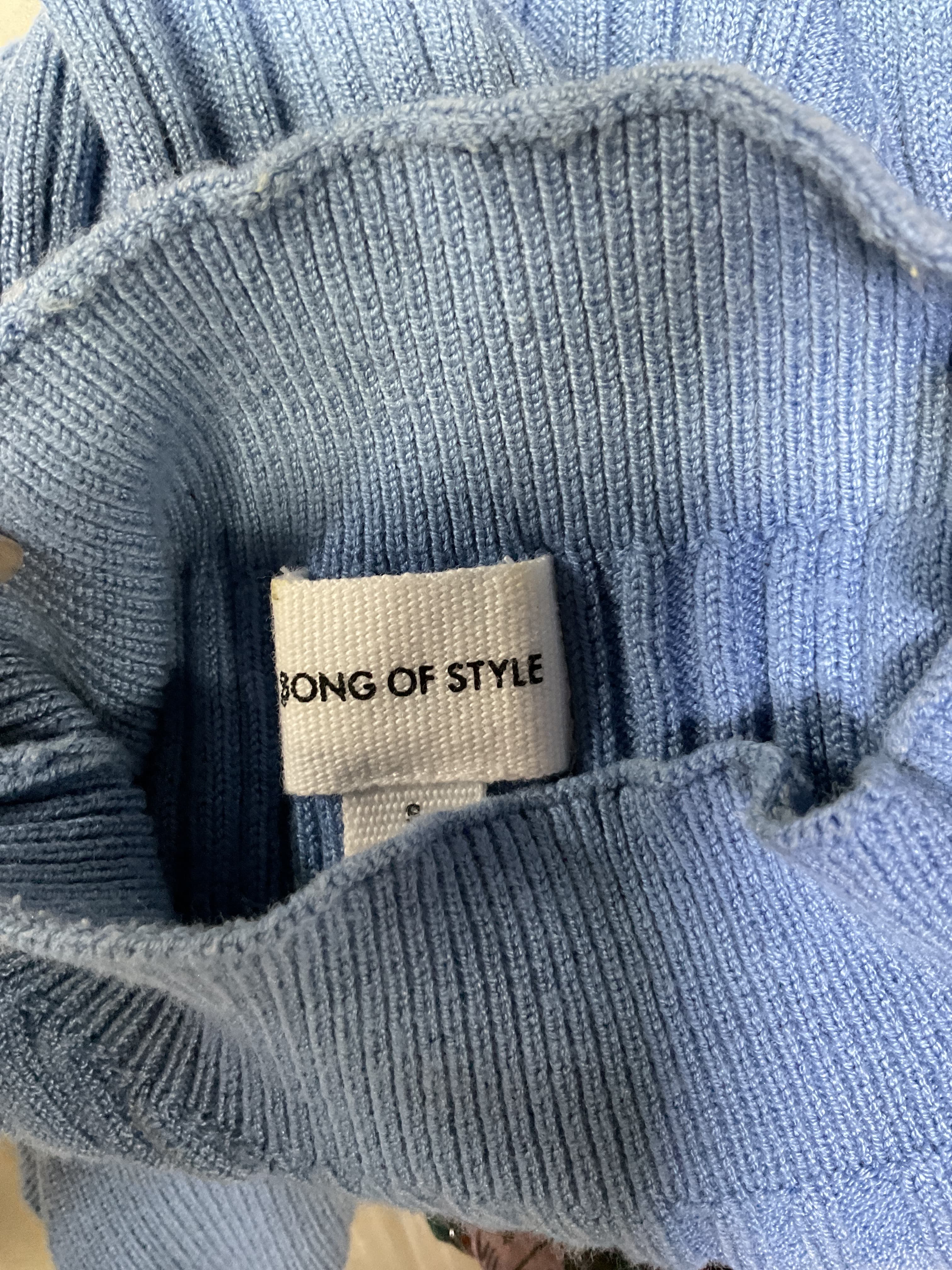 Kylin Short Sleeve Sweater - Image 4