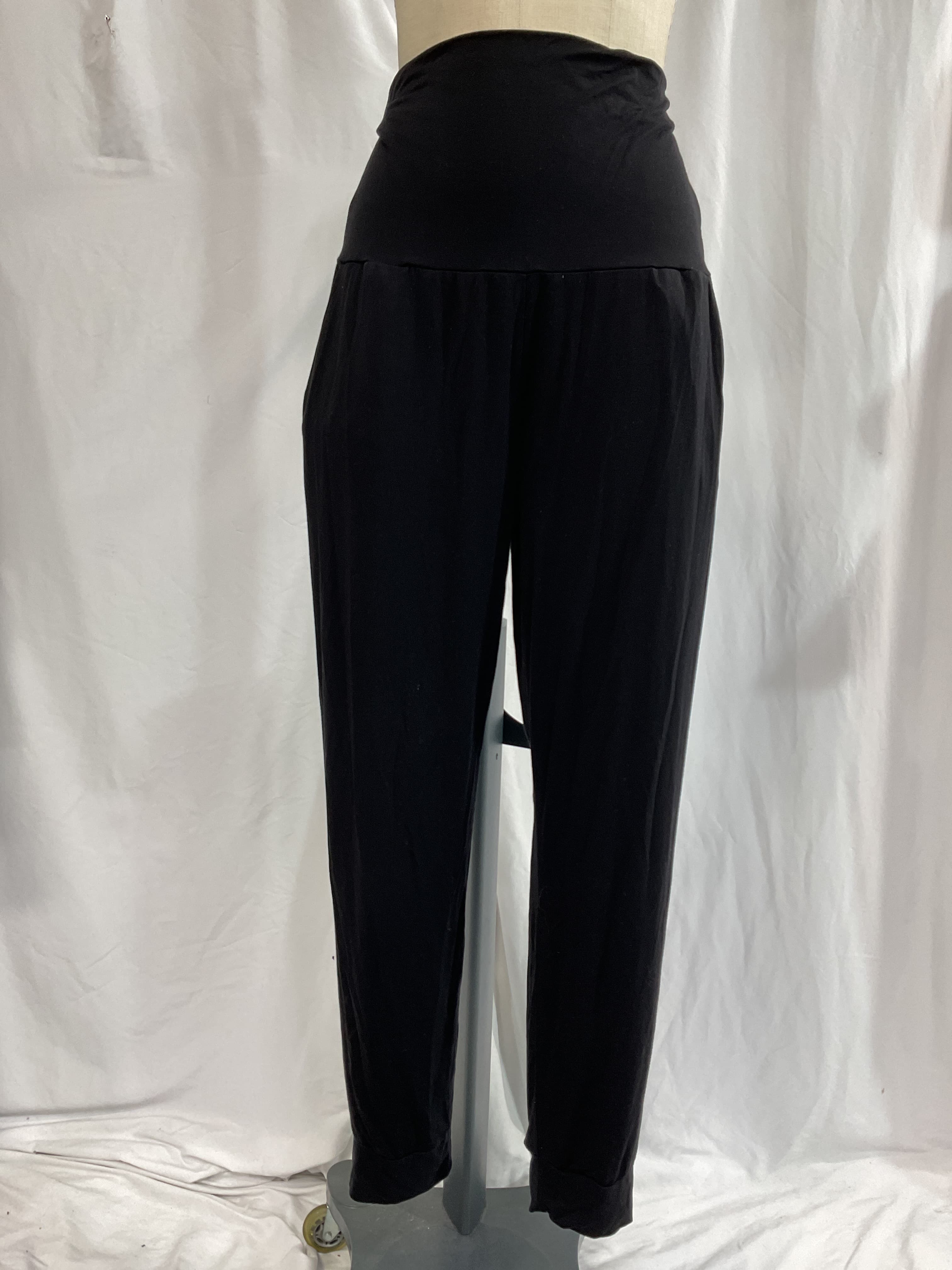 The Over/Under Easy Pant - Image 3