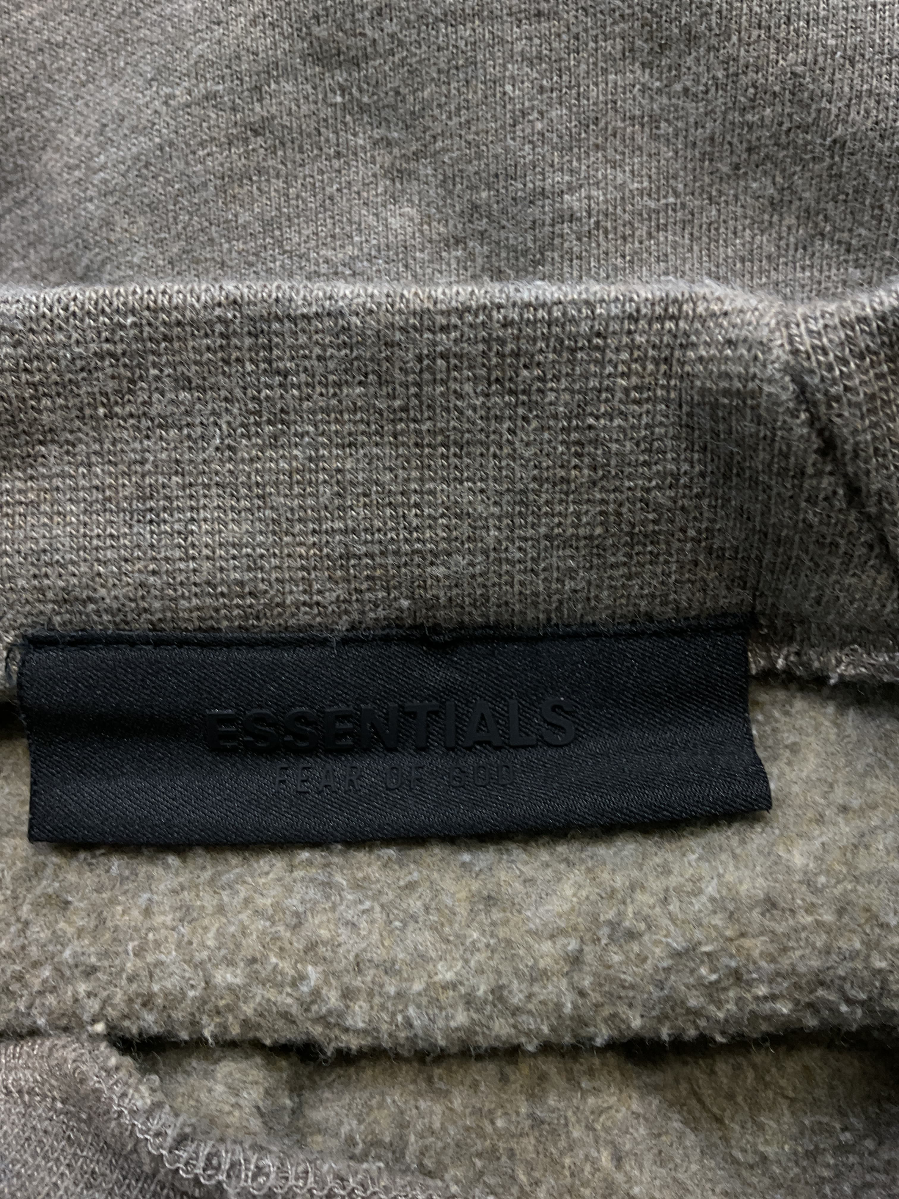 Cropped Crewneck Sweatshirt - Image 4