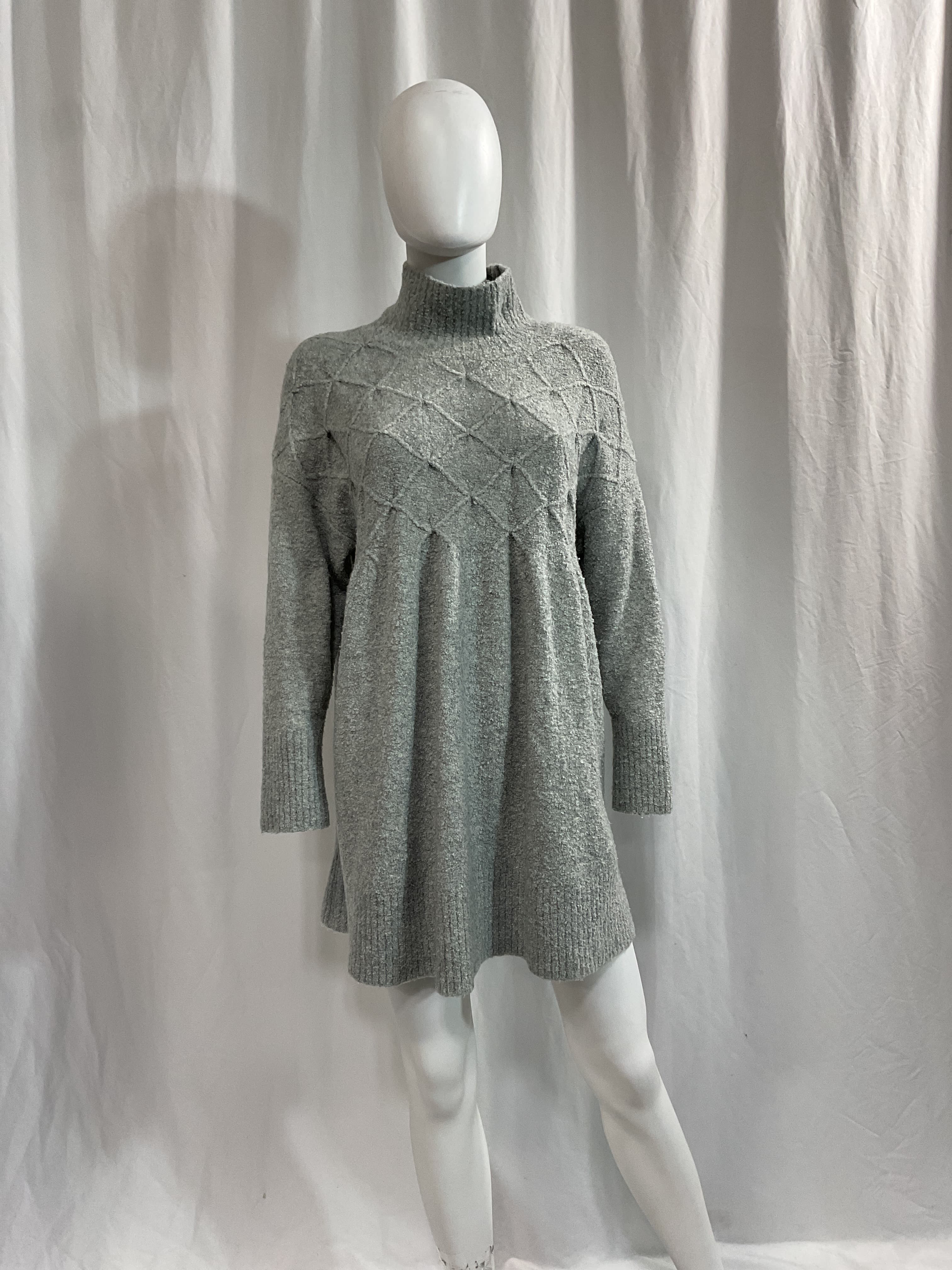 Jaci Sweater Dress In Heather Gray - Image 3