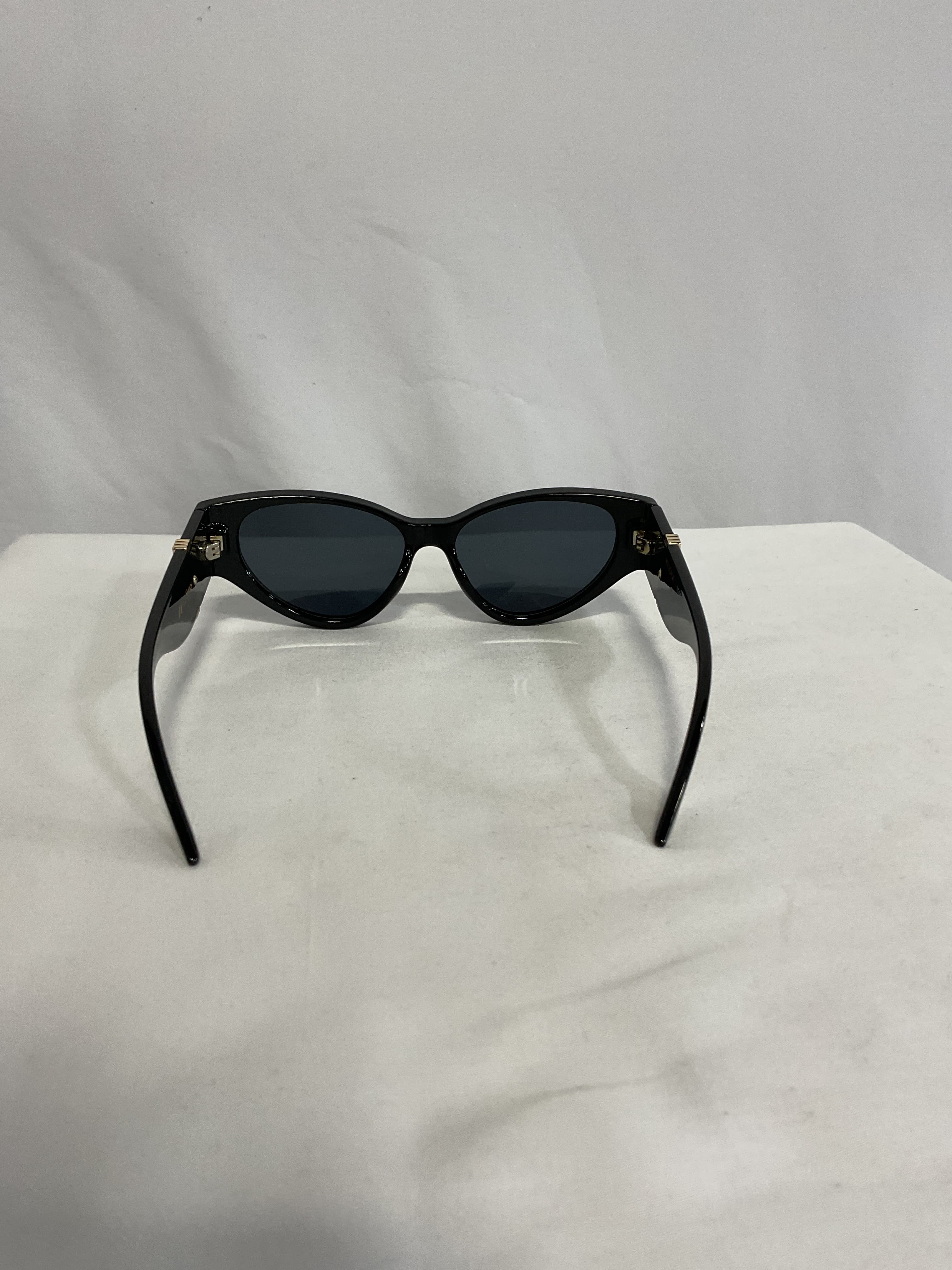 Le Specs Le Specs X Missoma Scorpius Ridge Sunglasses - Image 3