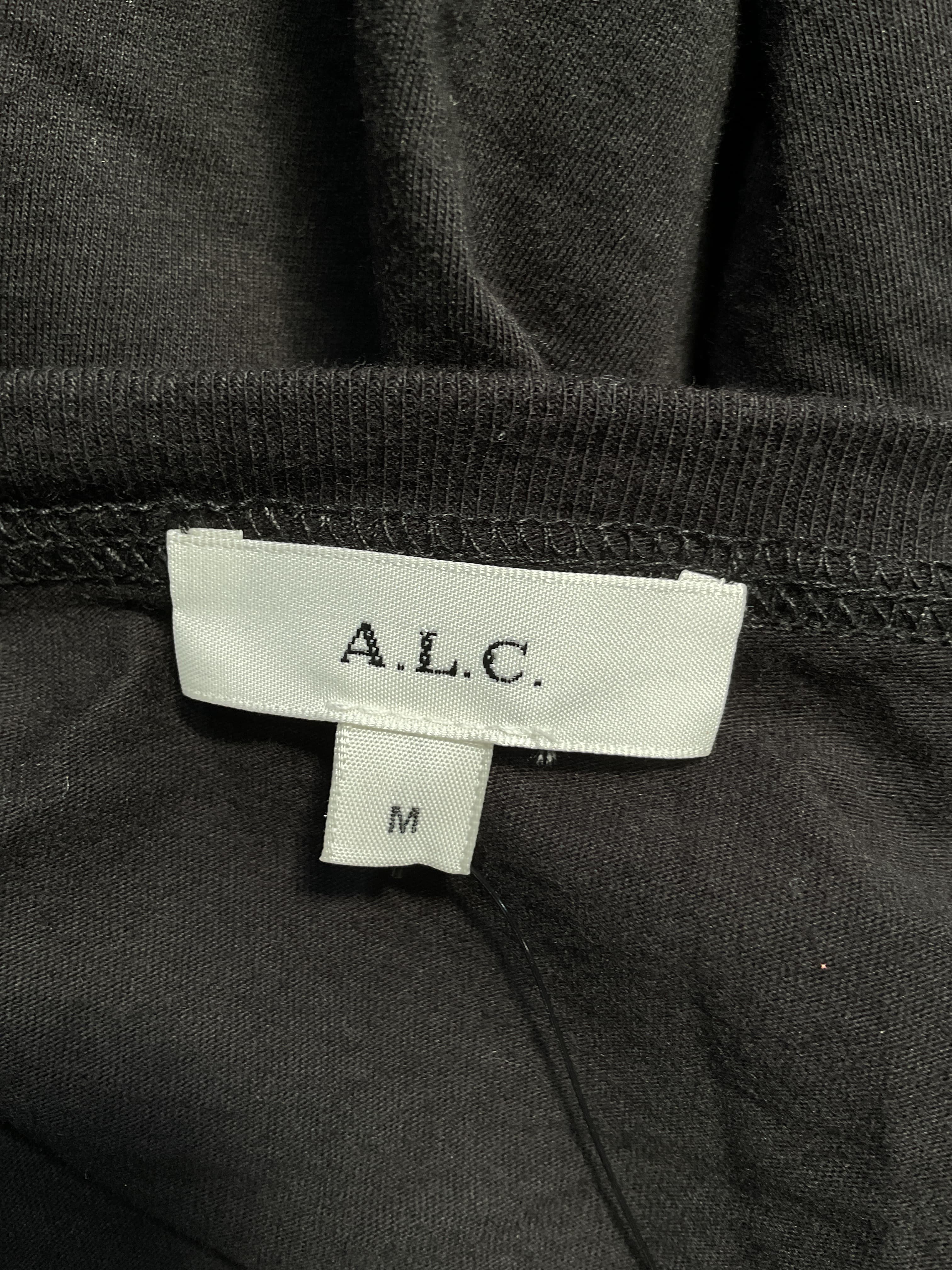 Mimi Tee - Image 4