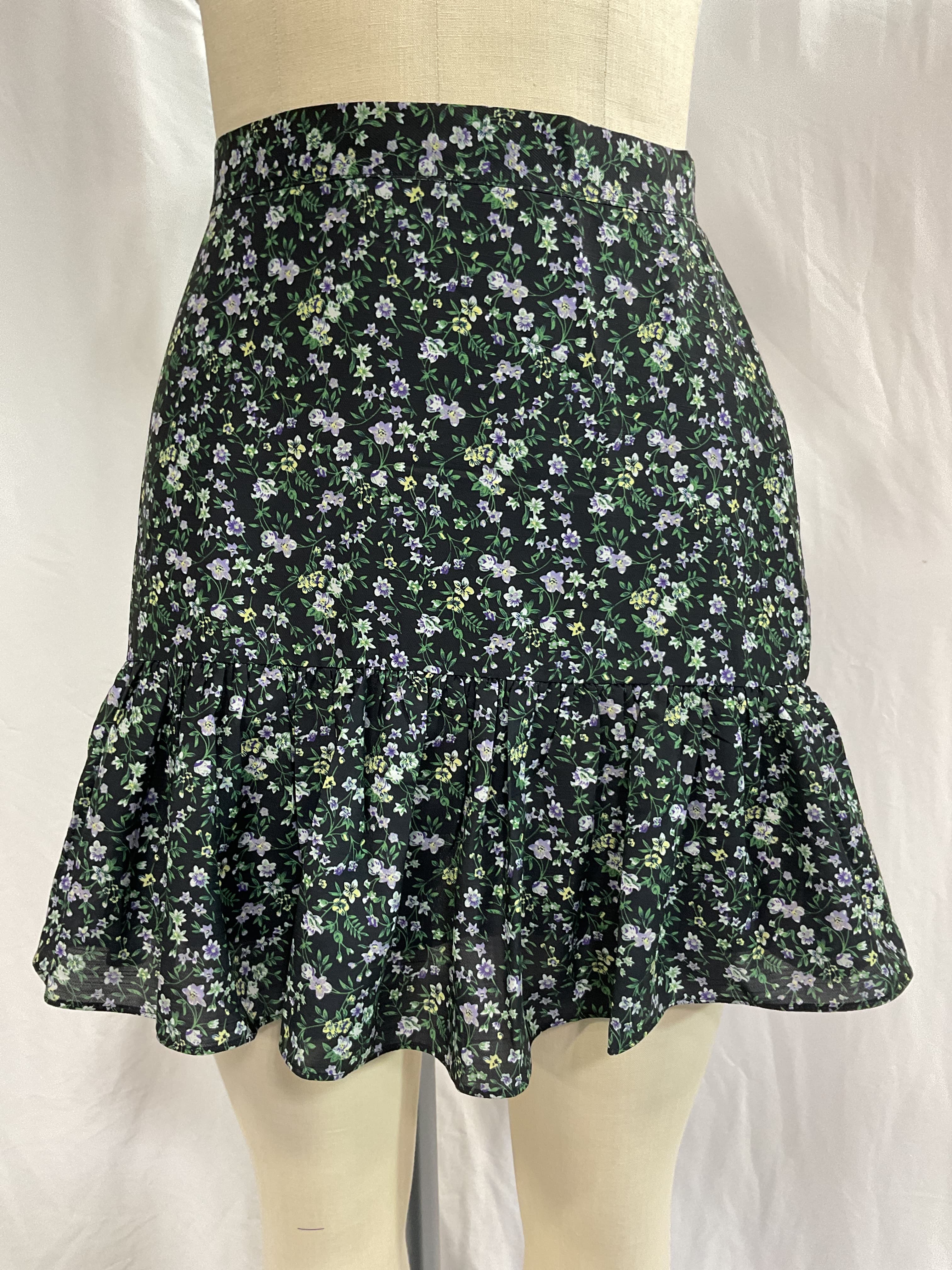 Rivera Frill Mini Skirt - Image 4