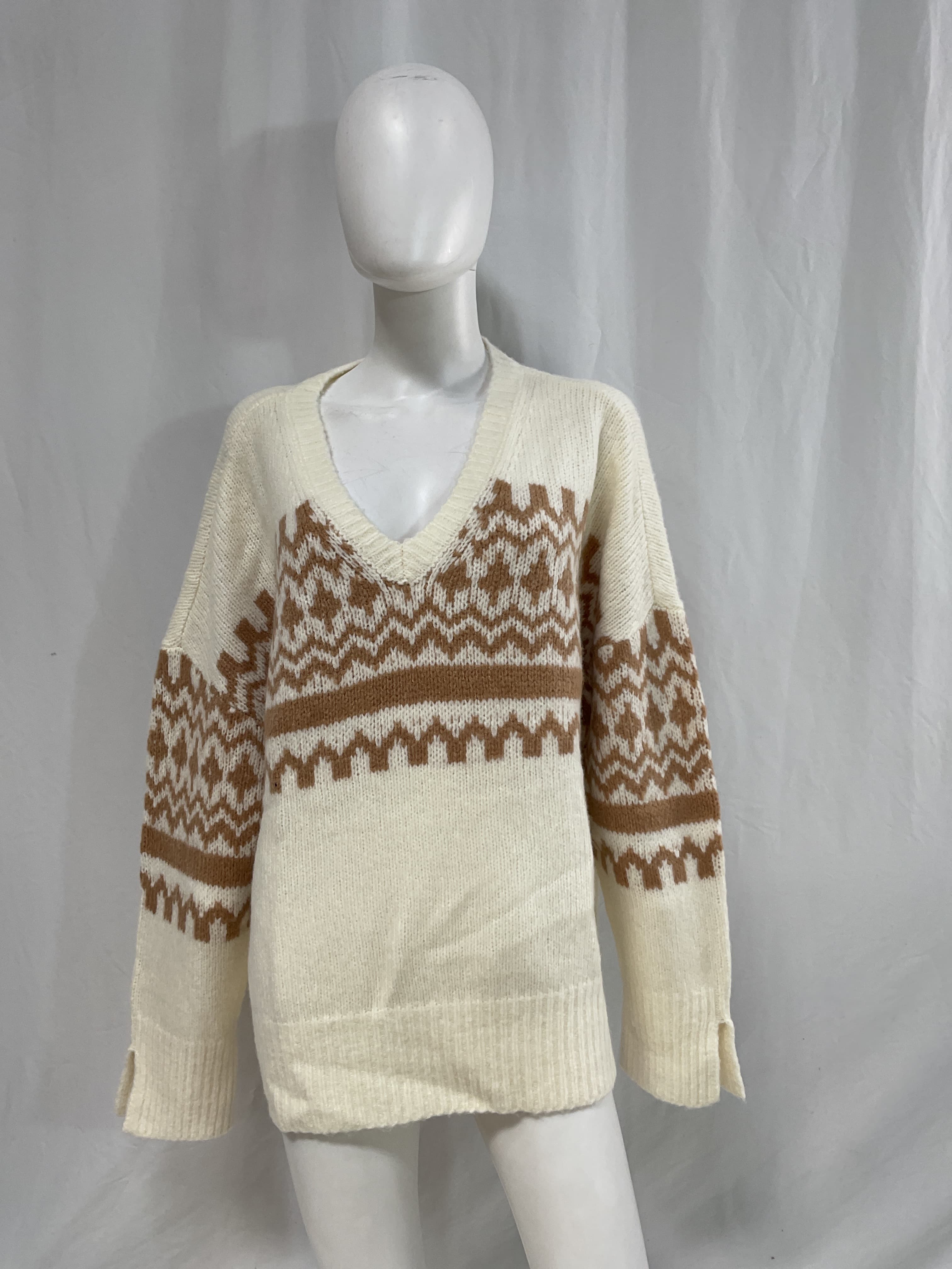 The Winter William Merino Wool Blend Sweater - Image 4