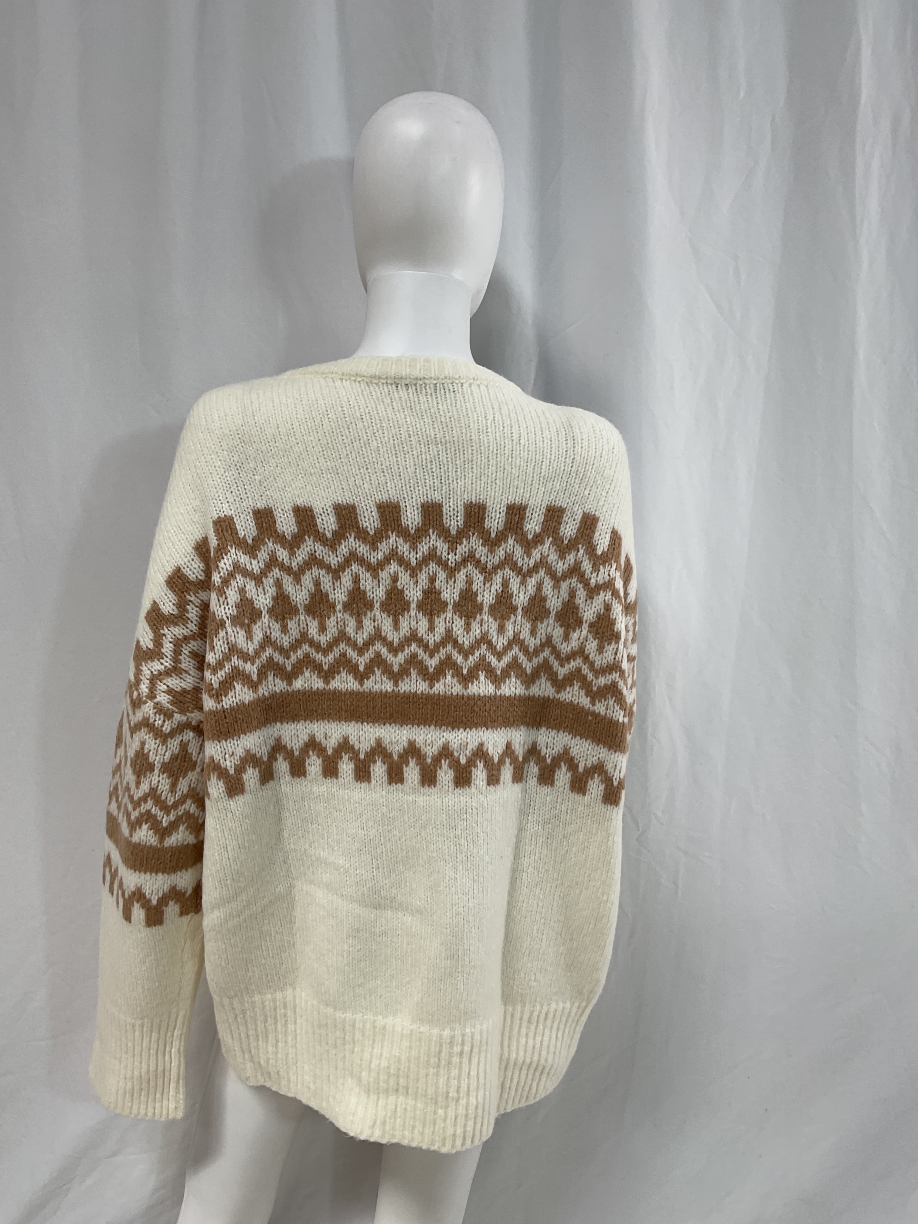 The Winter William Merino Wool Blend Sweater - Image 4