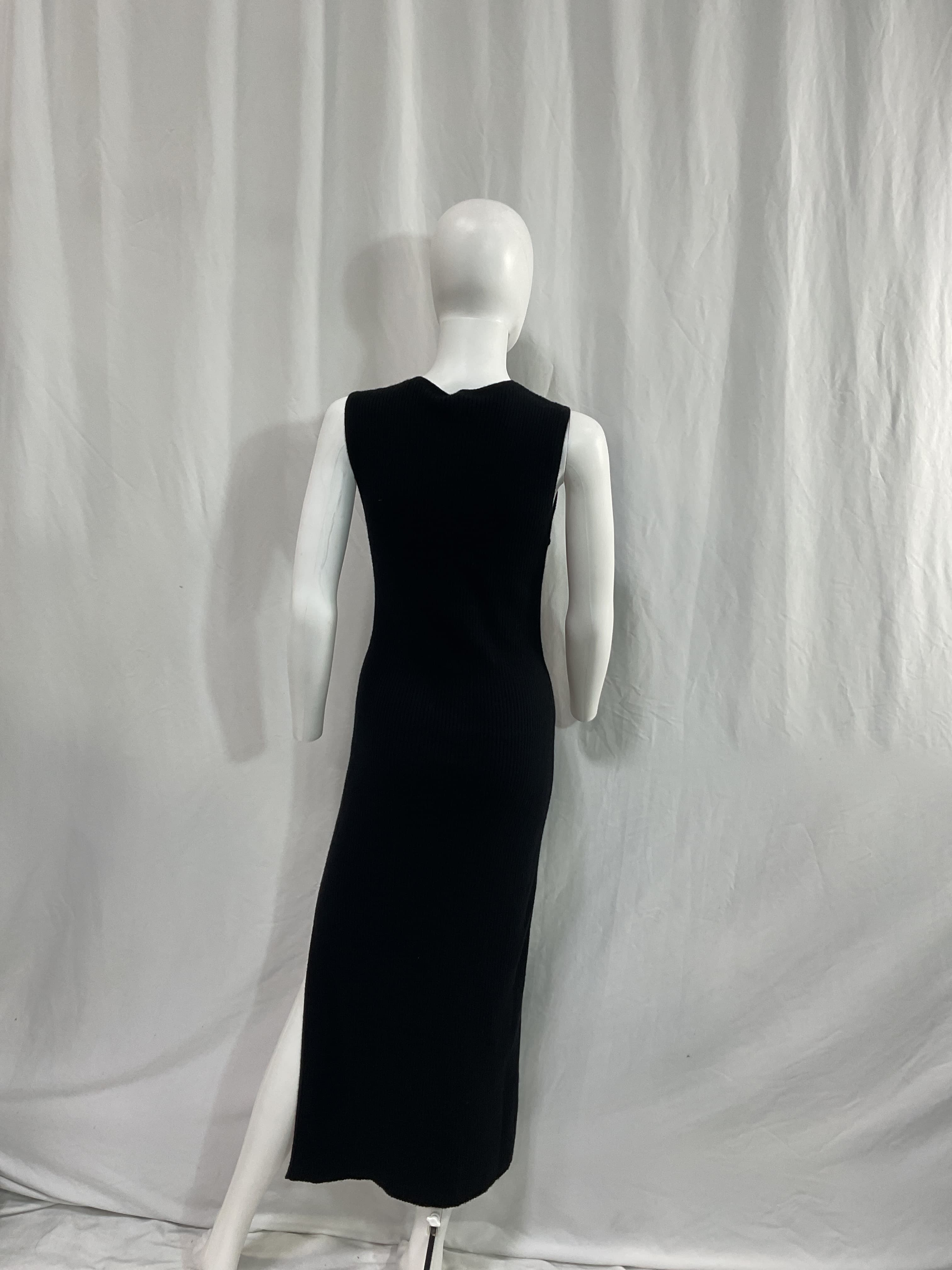 Basil Cashmere Sleeveless Sweater Dress - Image 3