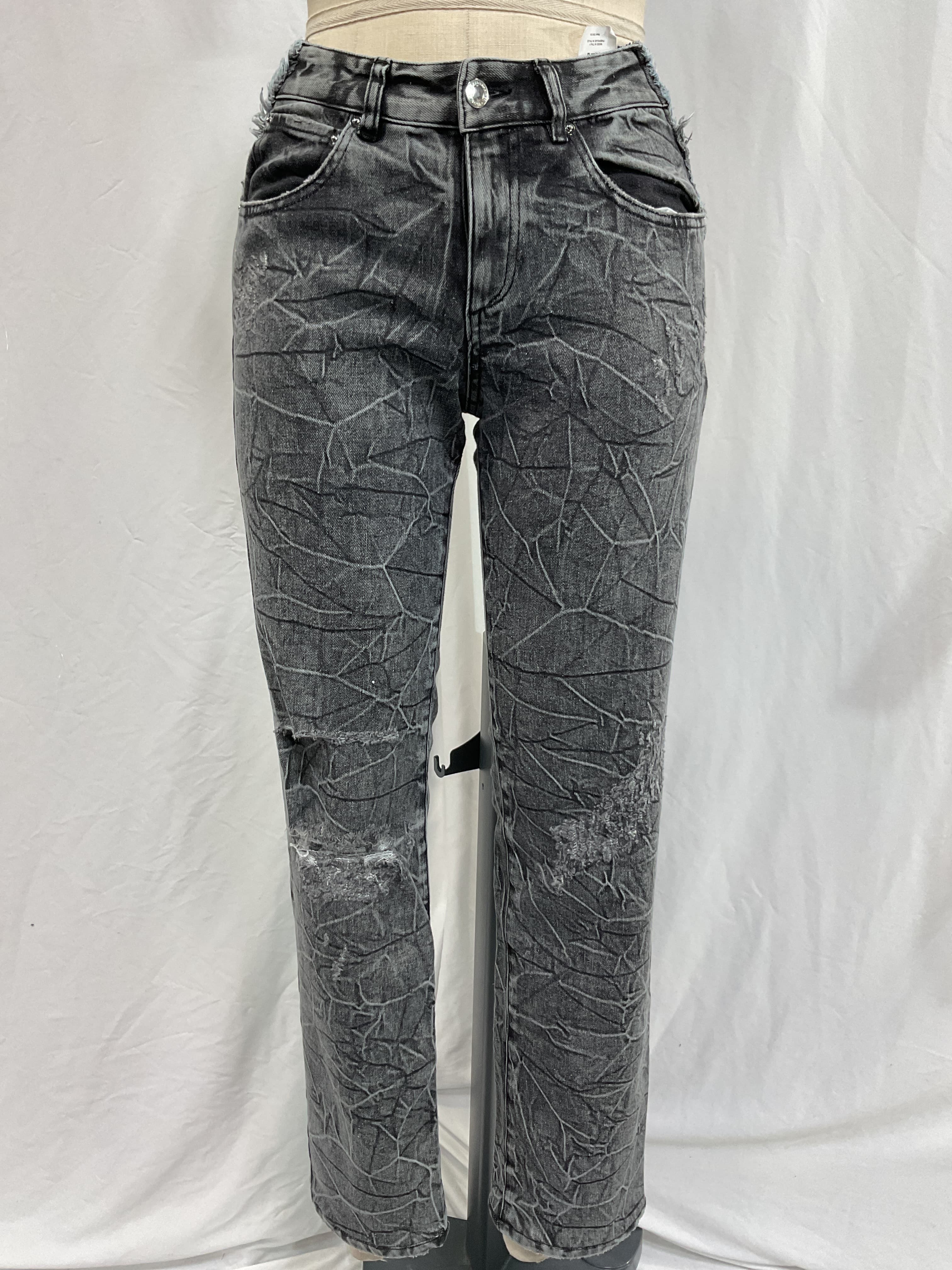 Monica Pant - Image 3