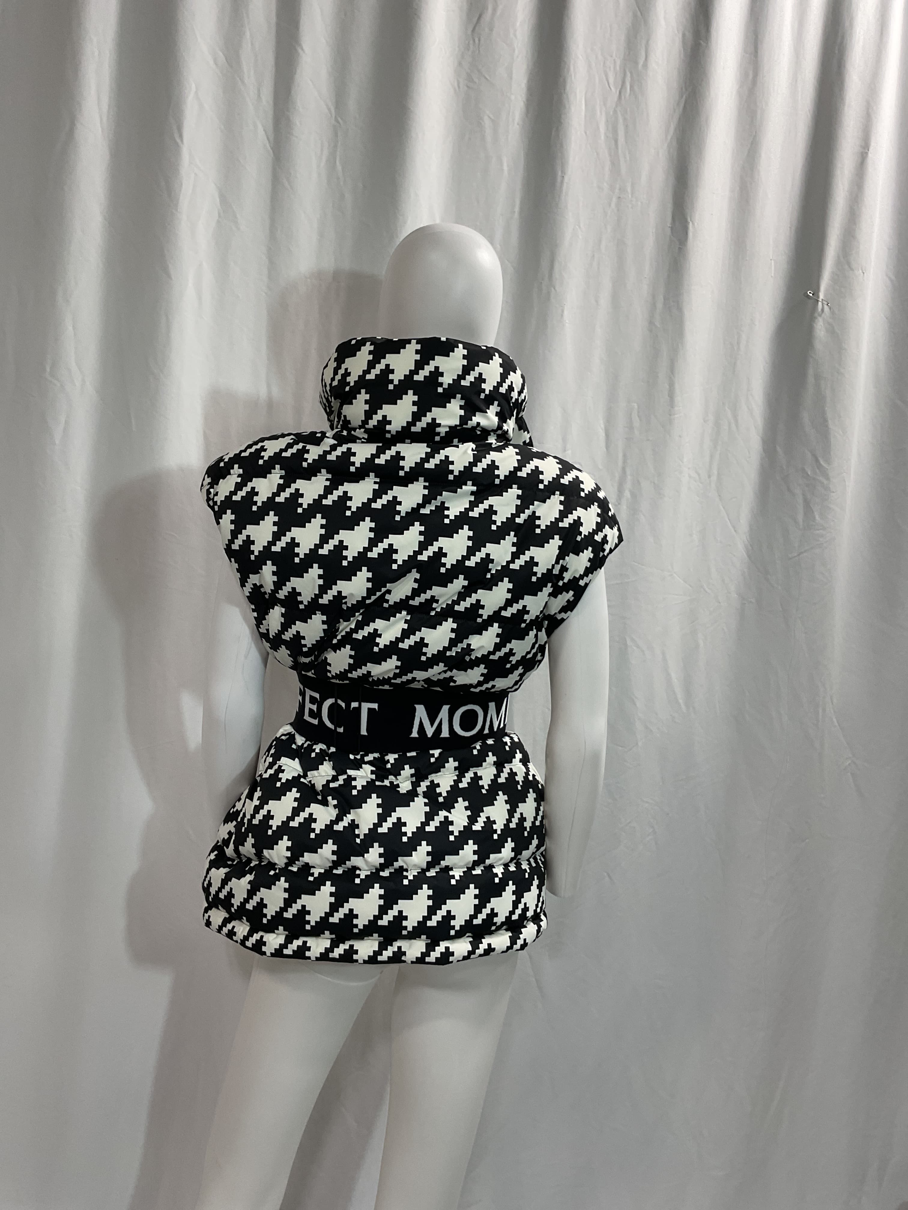 Oversized Vest Ii In Black & Snow White Houndstooth - Image 4