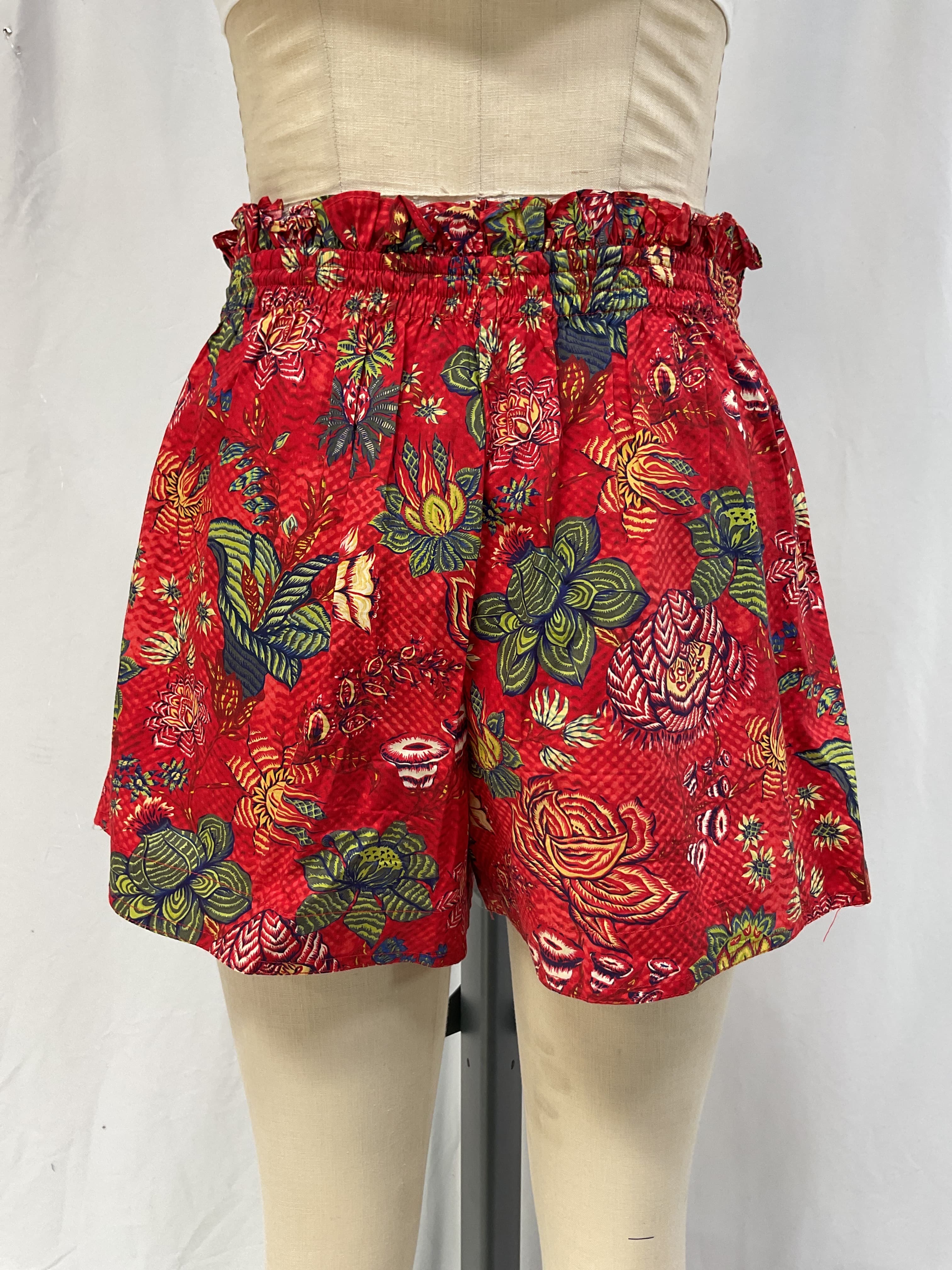 Devin Shorts In Hibiscus - Image 3