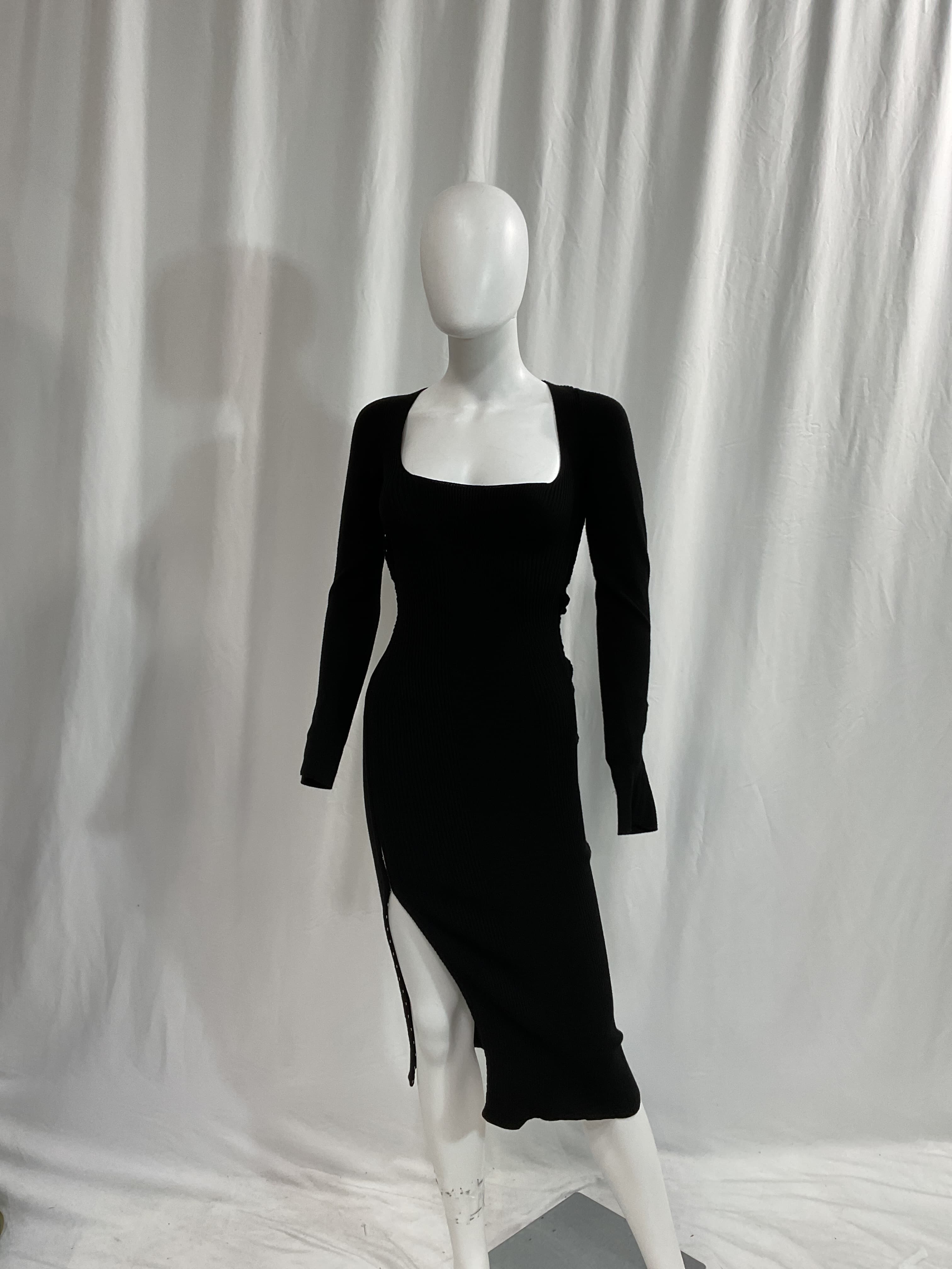 Collette Knitted Midi Dress In Black - Image 3