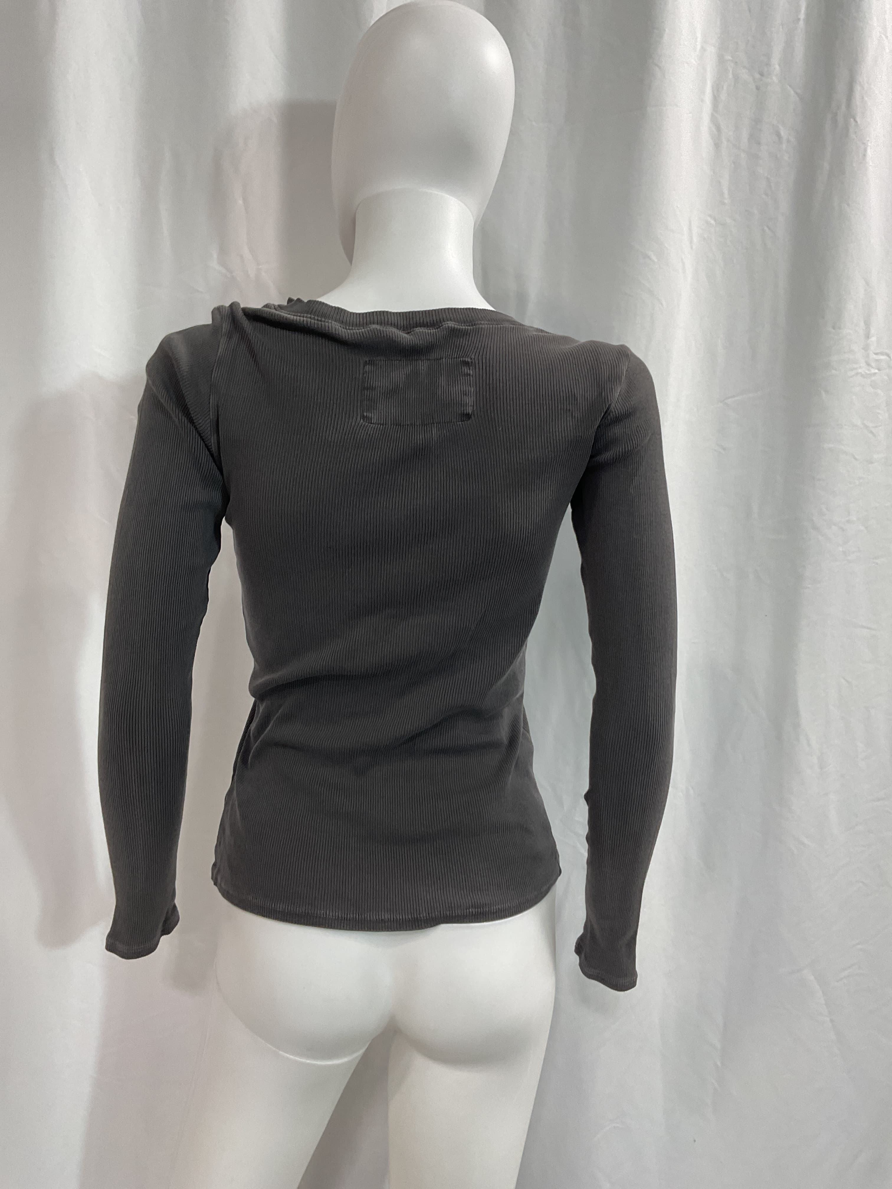 Jordan Henley Tee In Gunmetal - Image 2