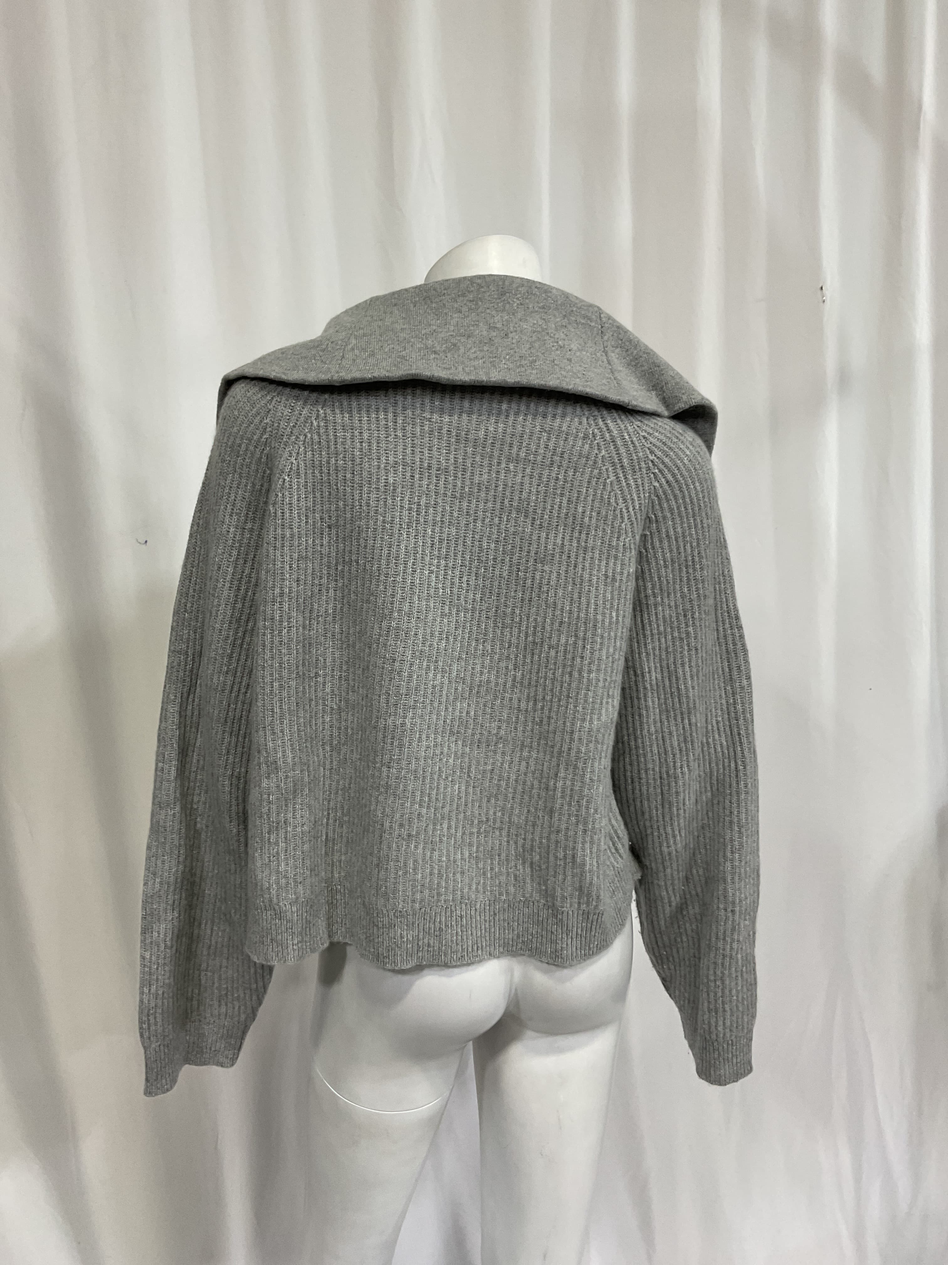 Cashmere shrunken wide-collar half-zip sweater - Image 2