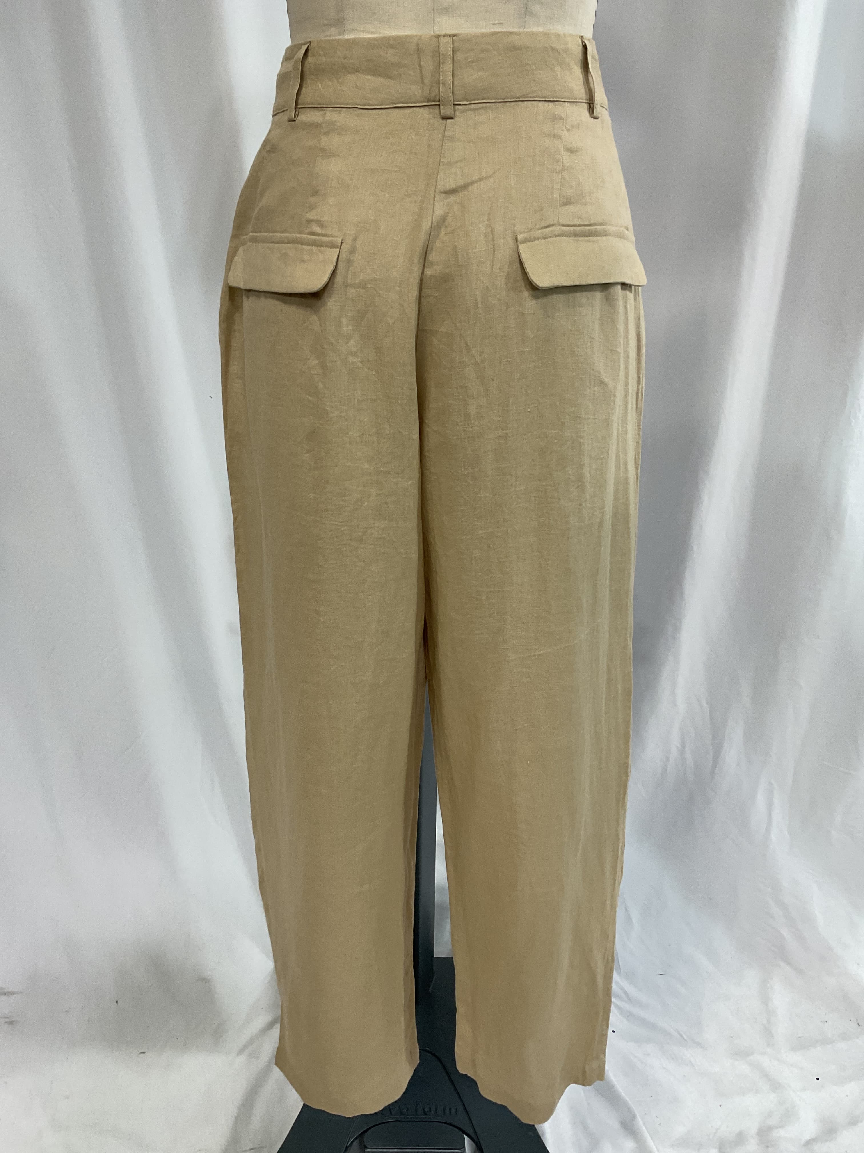Linen Highrise Trousers In Beige - Image 2