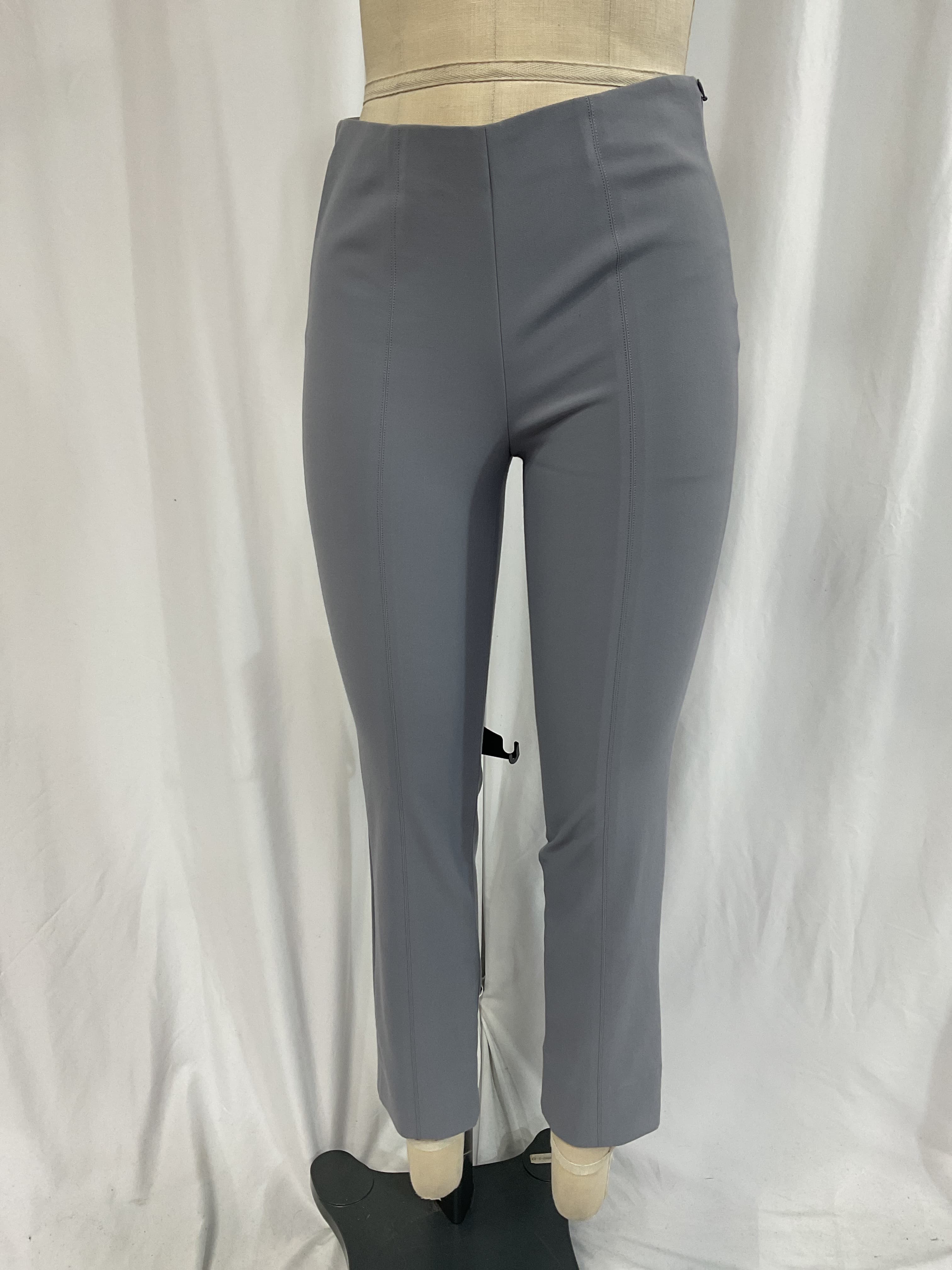 Cropped Stretch-Fit Leggings - Image 2