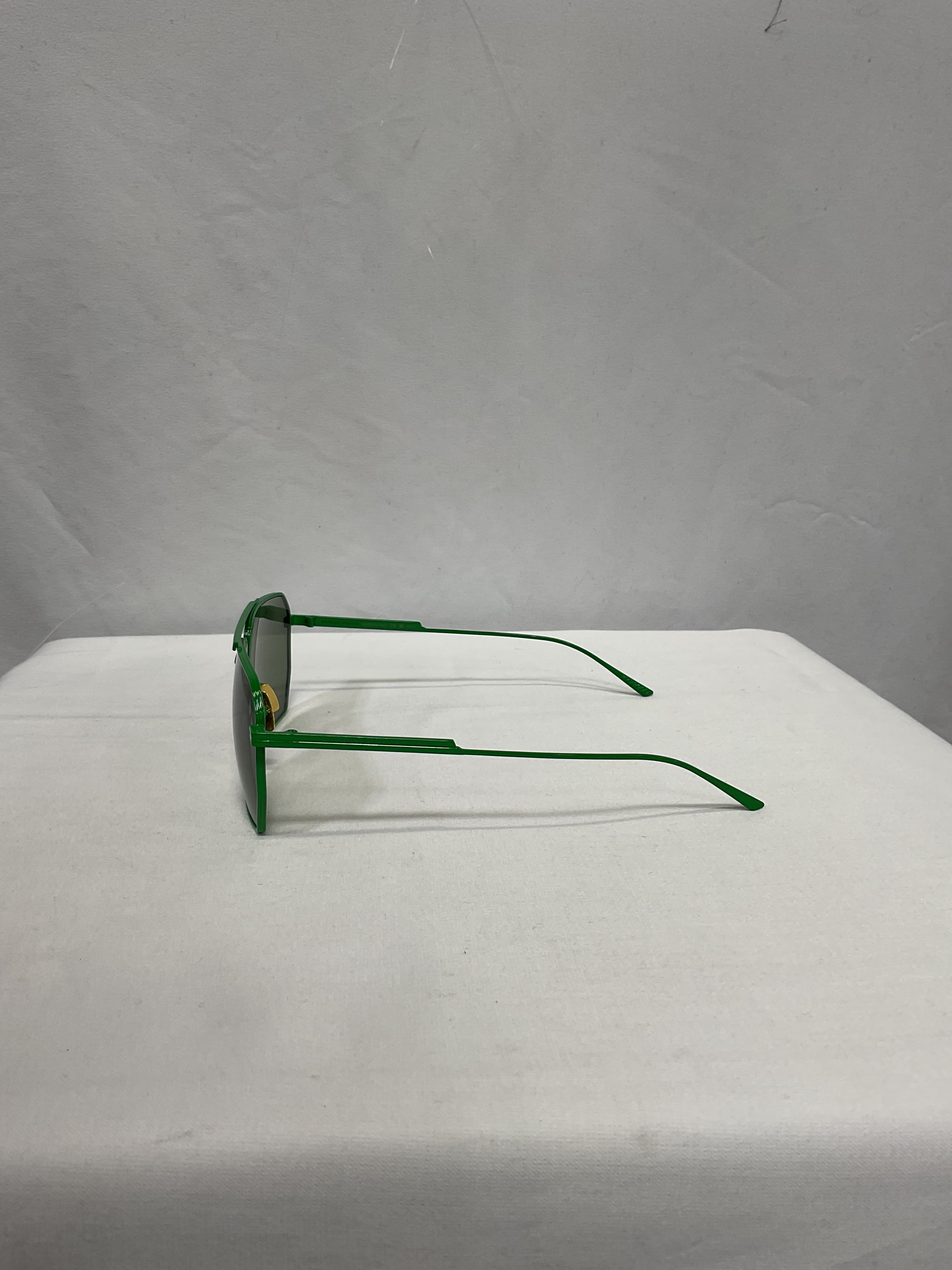 Original Aviator-Frame Metal Sunglasses - Image 3