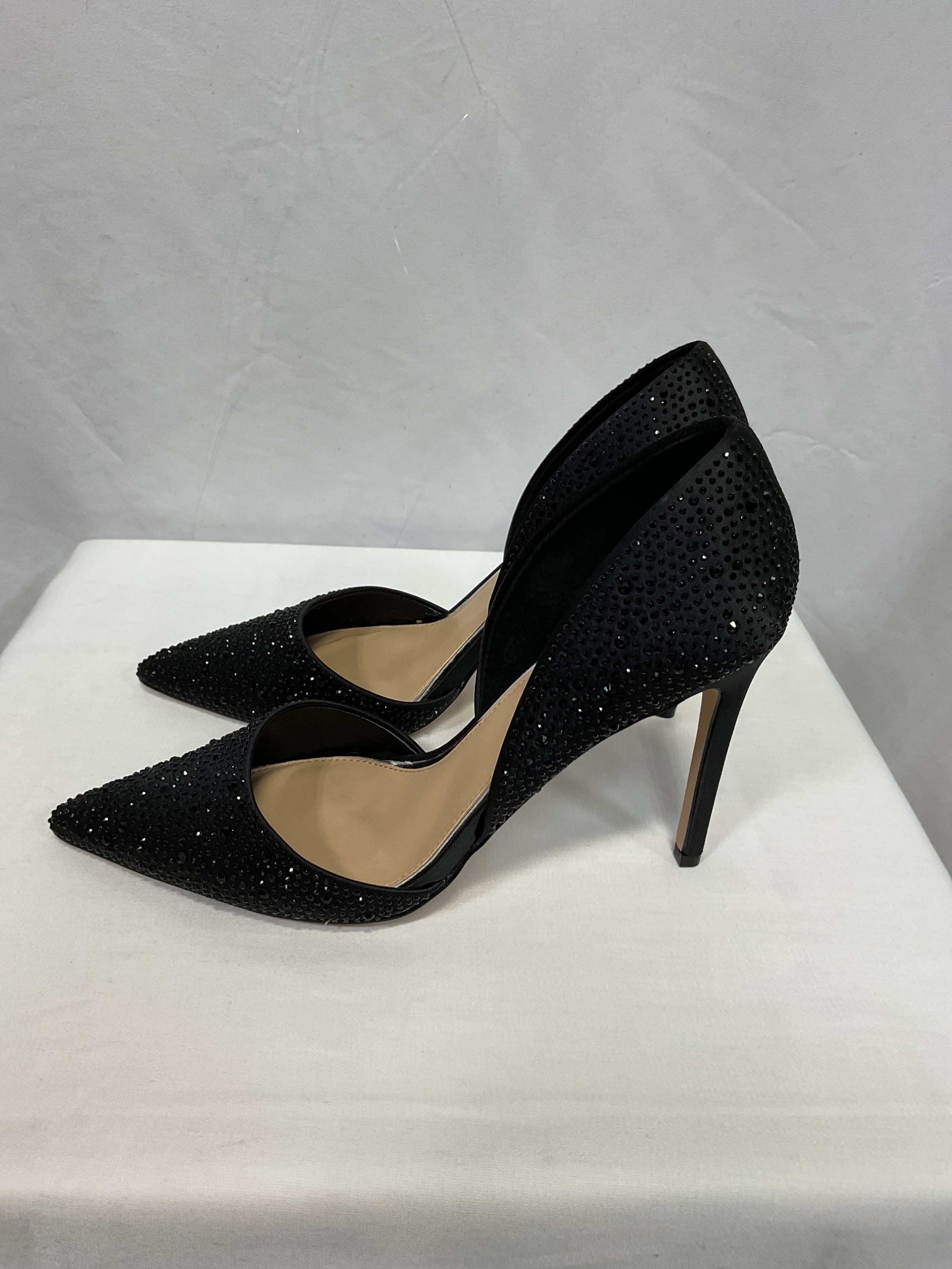 Justise Pointy Toe Embellished Satin D'orsay Pump - Image 2