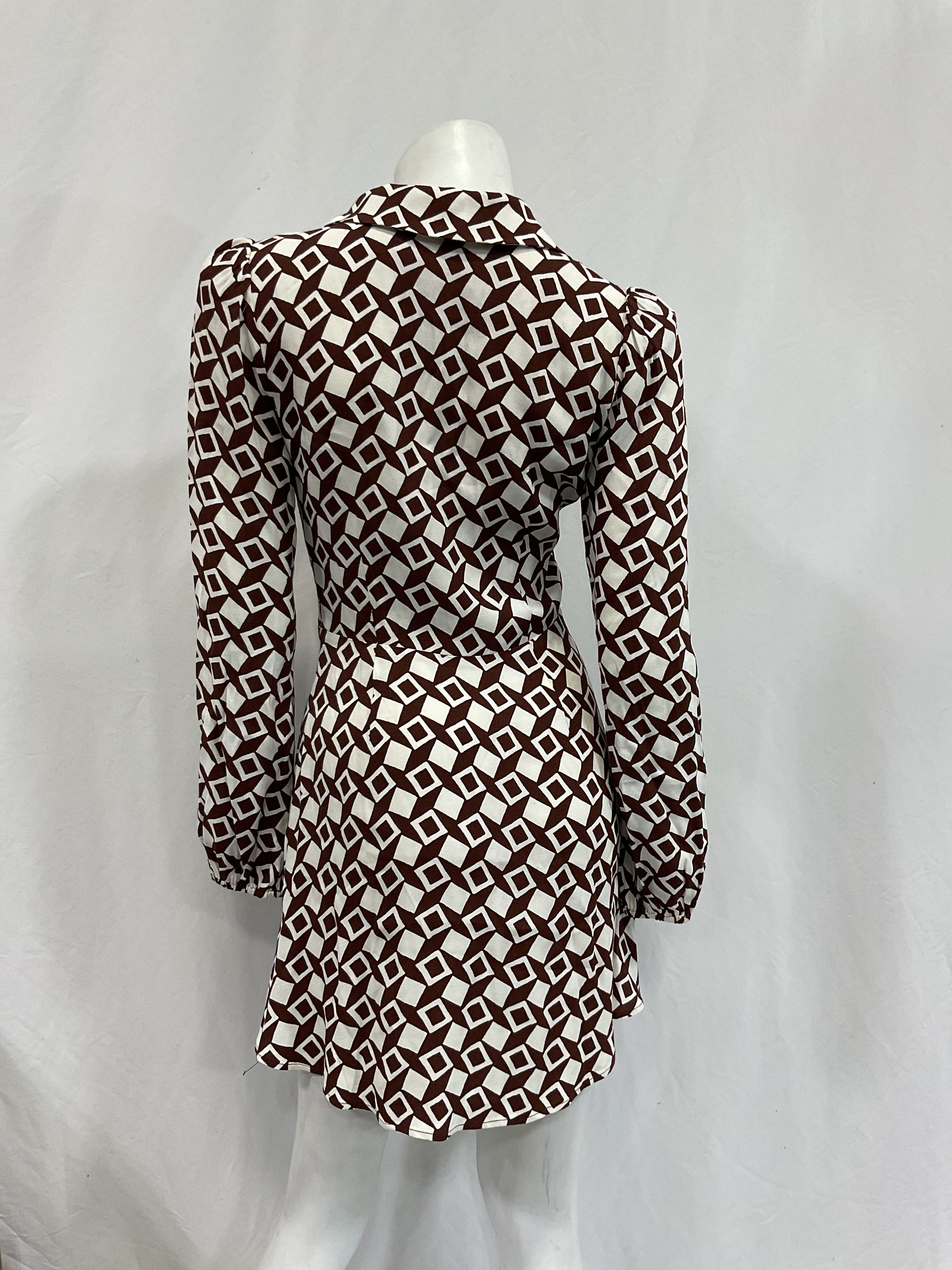Will Dress - Image 2