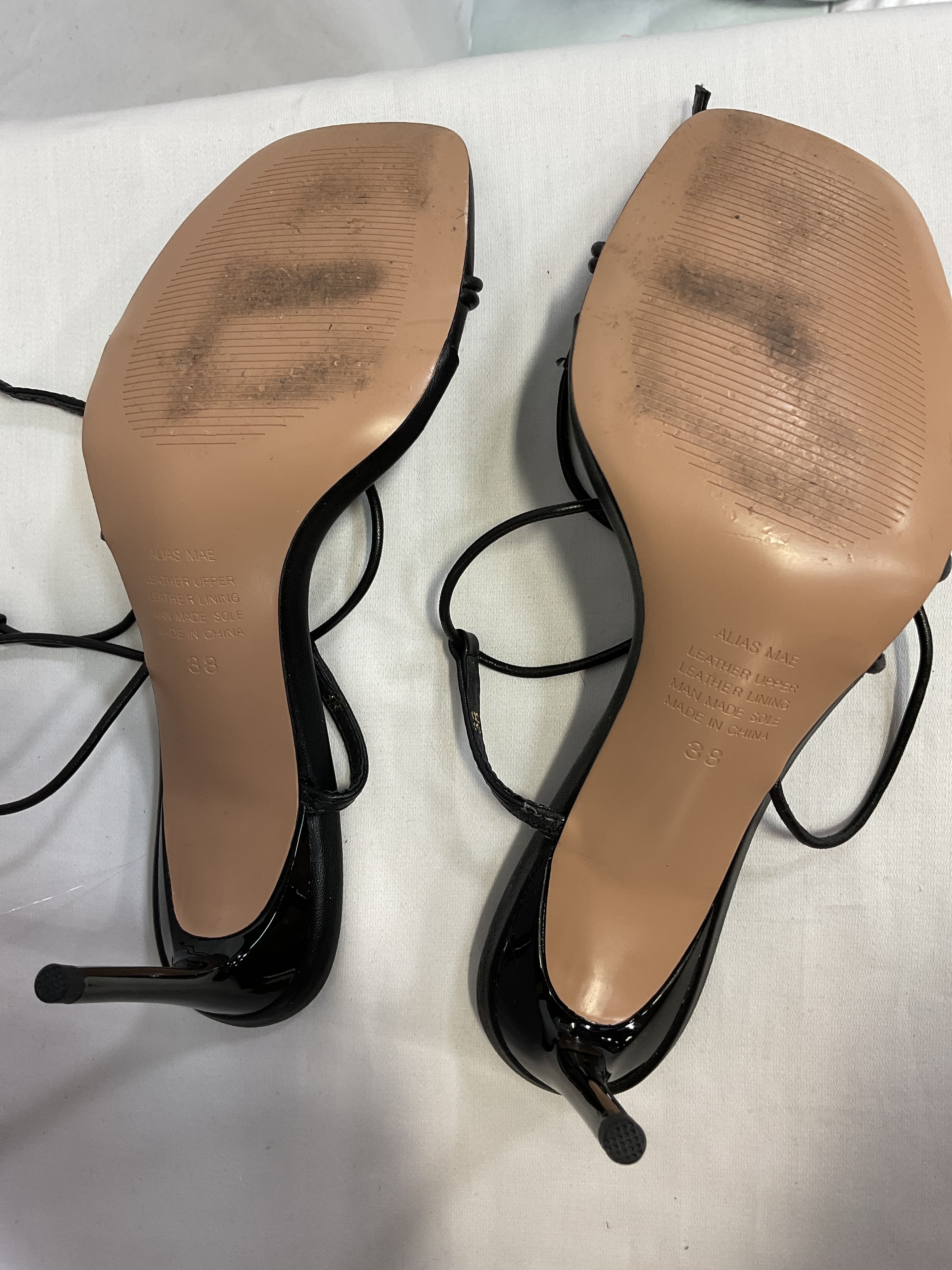 Inez Heel In Black - Image 4