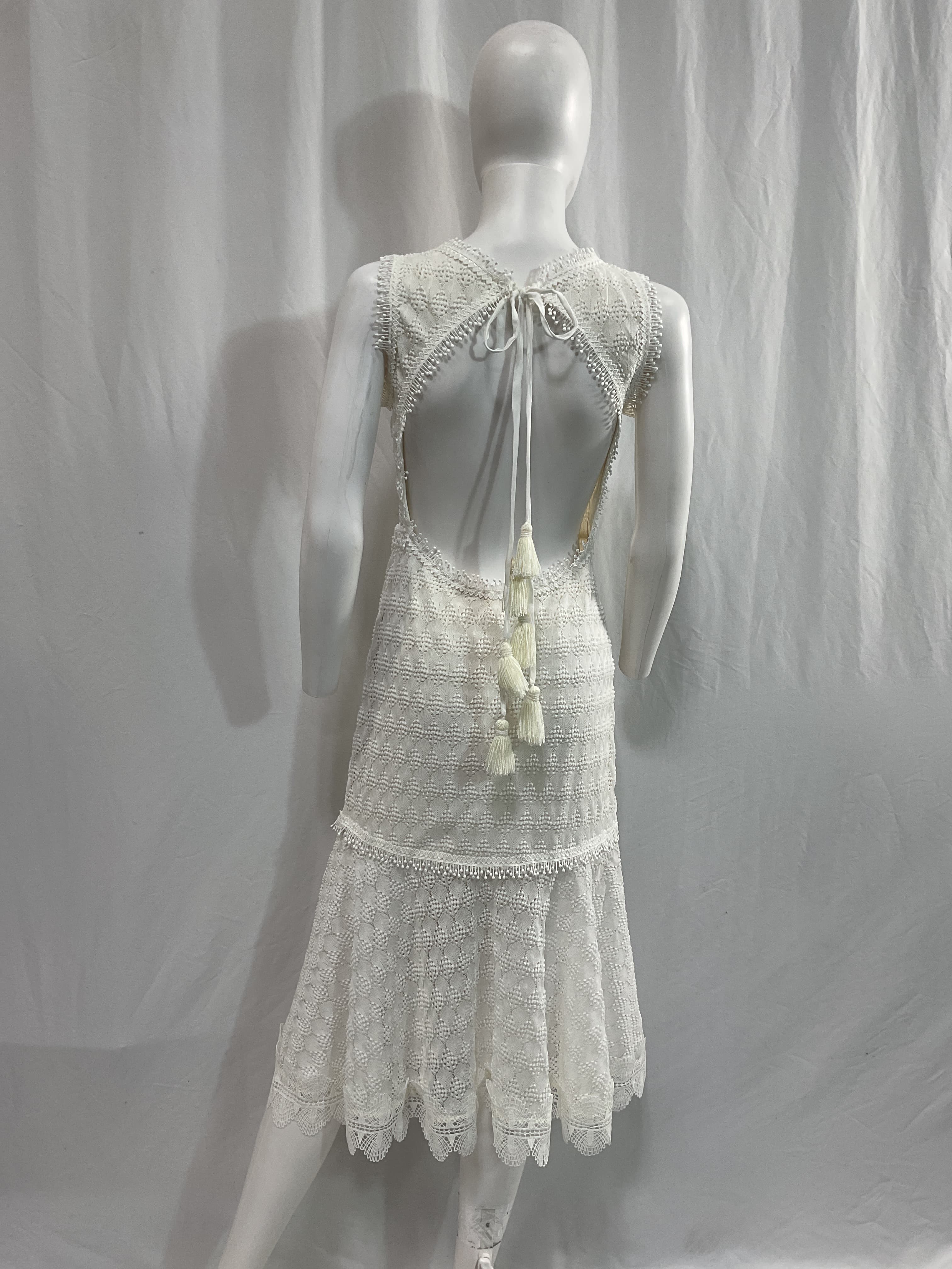 Lluvia Midi Dress In White - Image 4