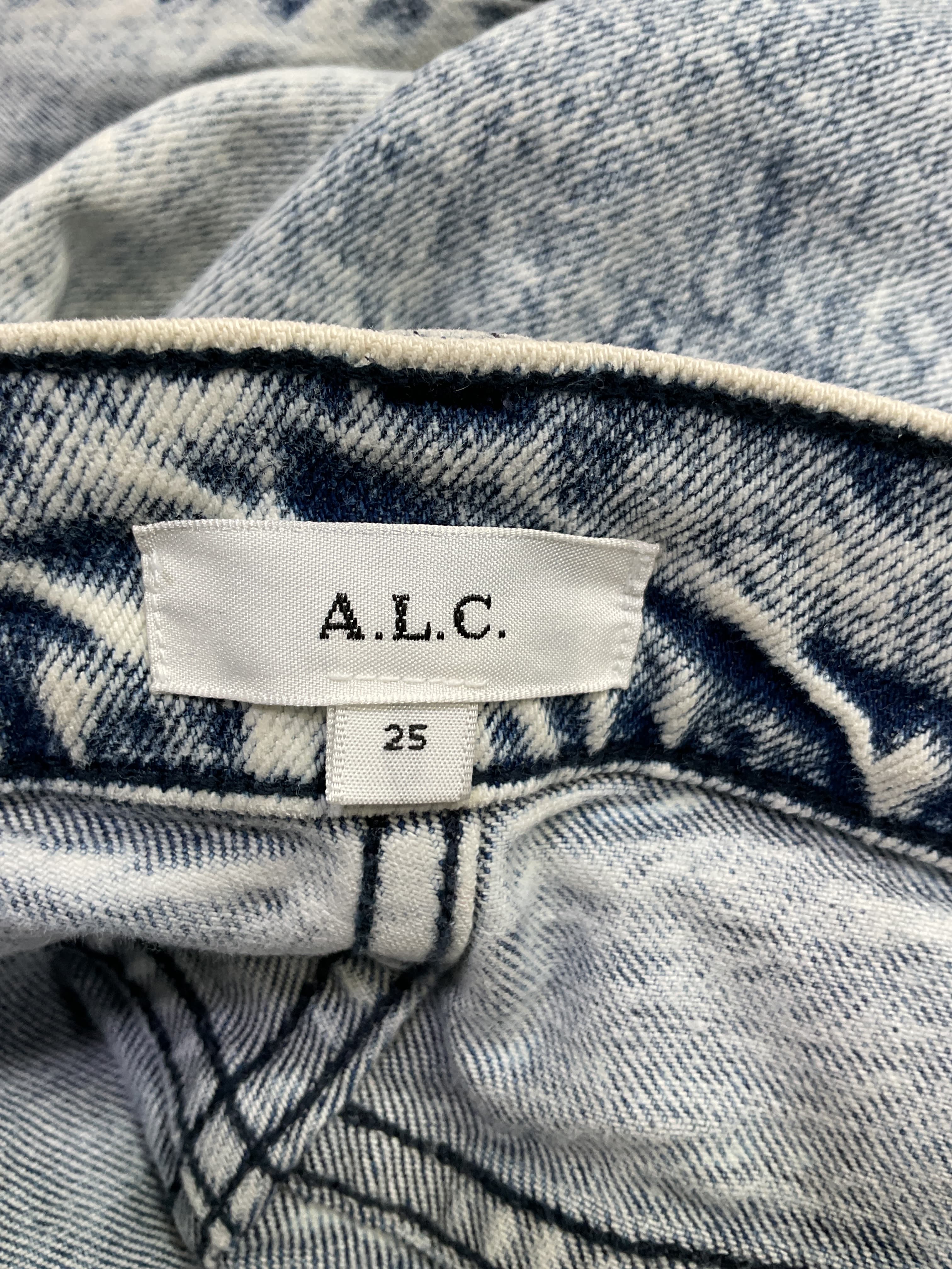 Charlie Jean In Acid Wash - Image 4