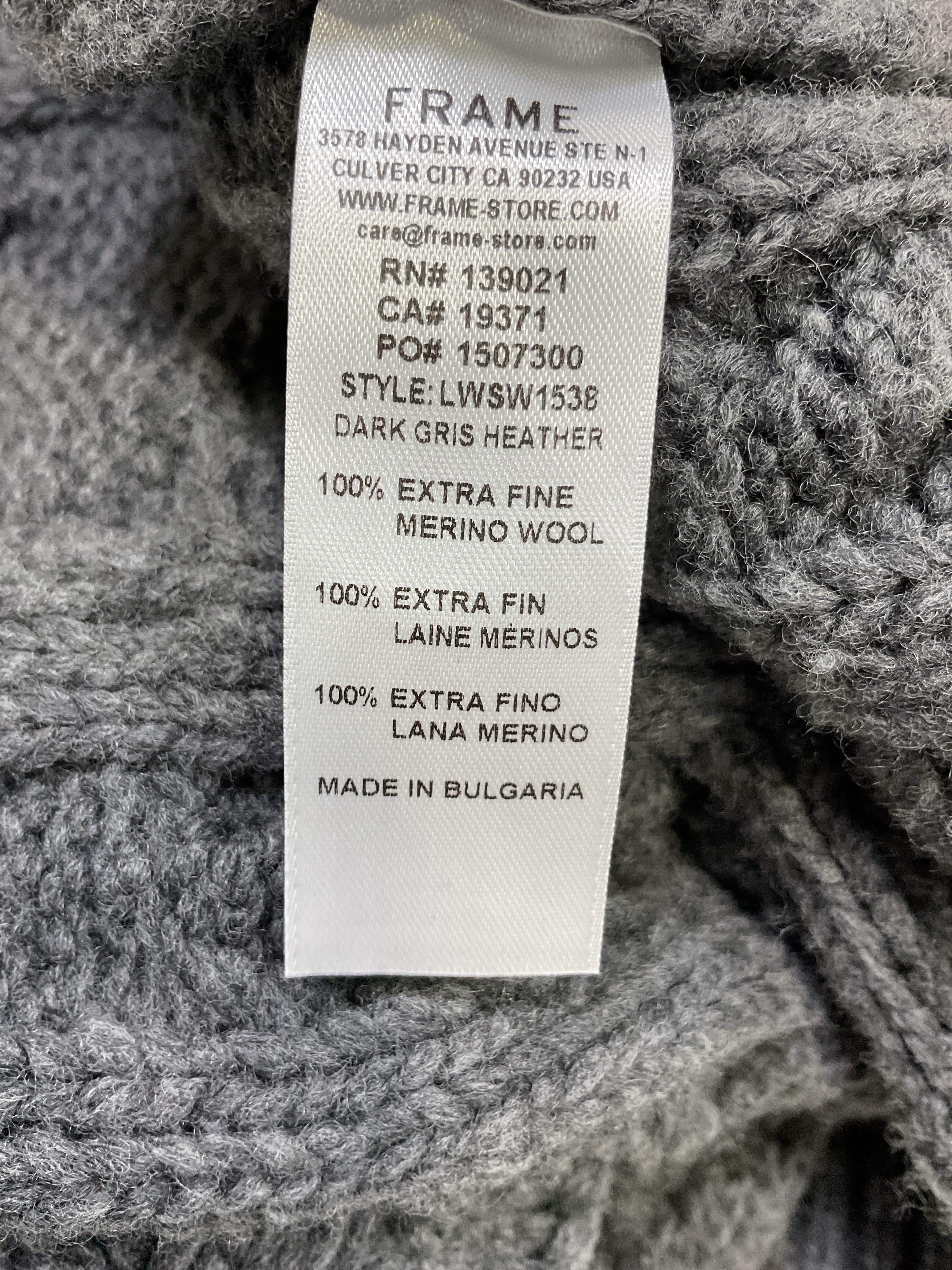 Cableknit Merino Wool Sweater Vest - Image 3