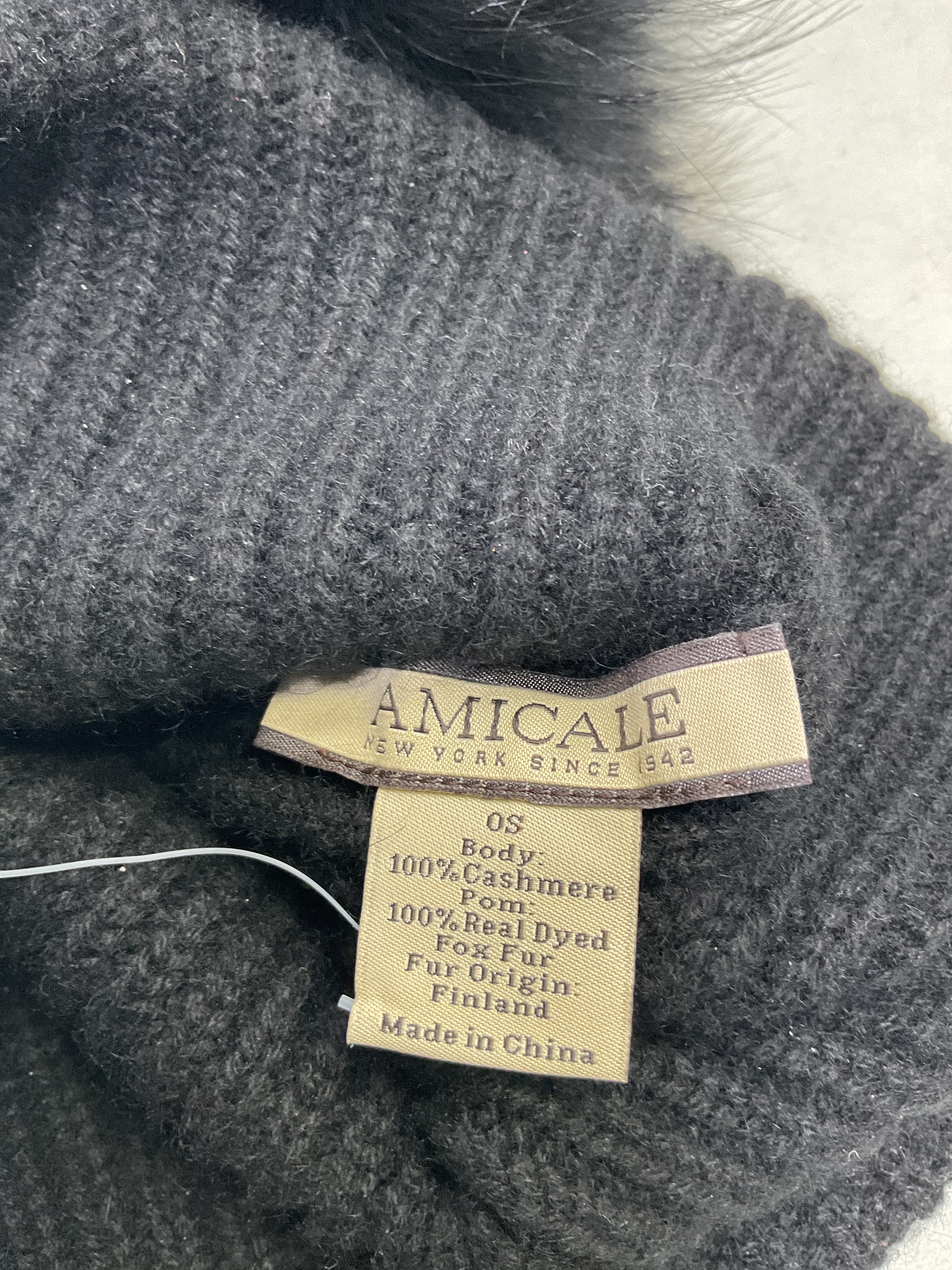 Cashmere & Fox Fur Pom-Pom Beanie - Image 4