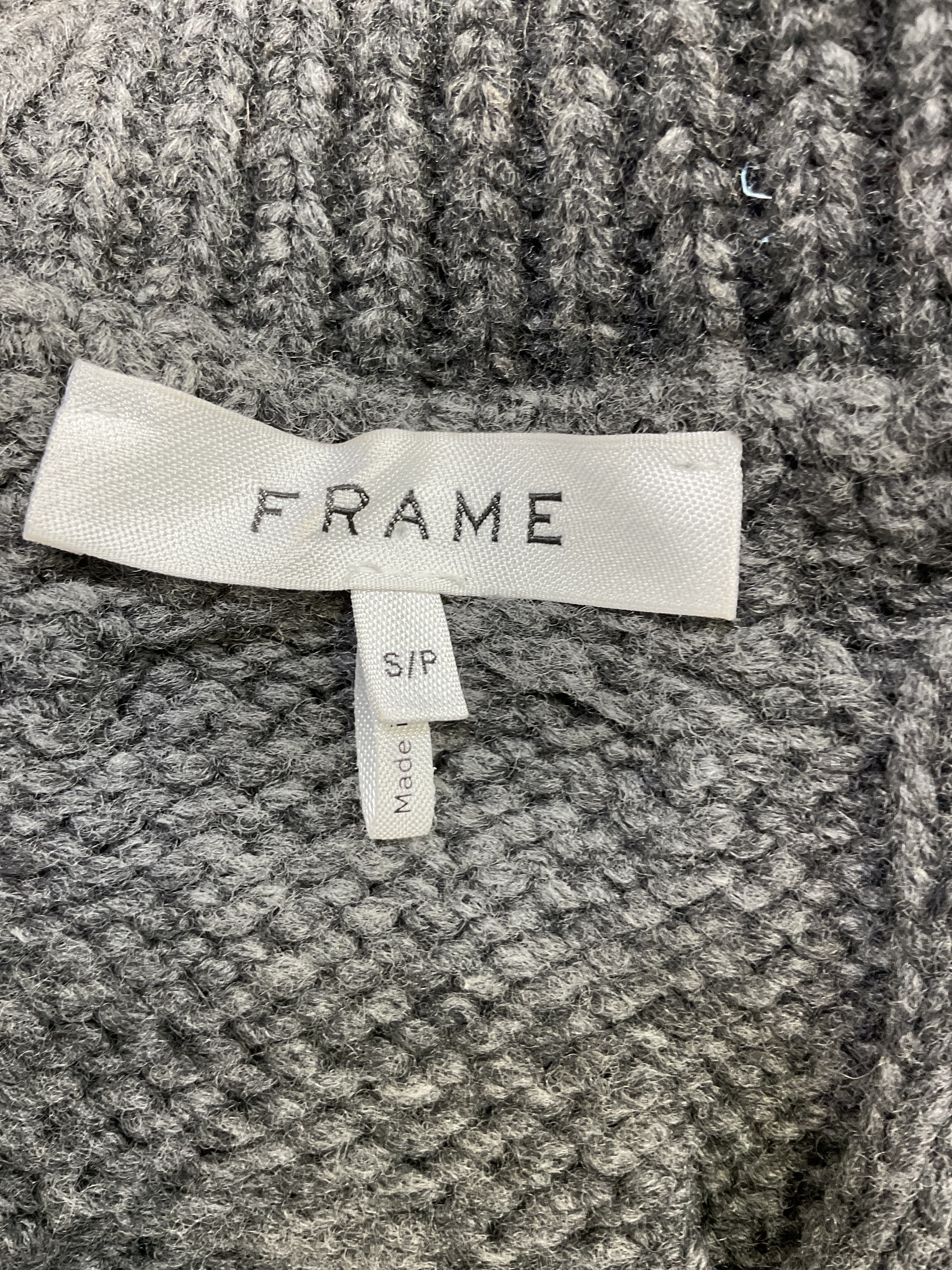 Cableknit Merino Wool Sweater Vest - Image 4