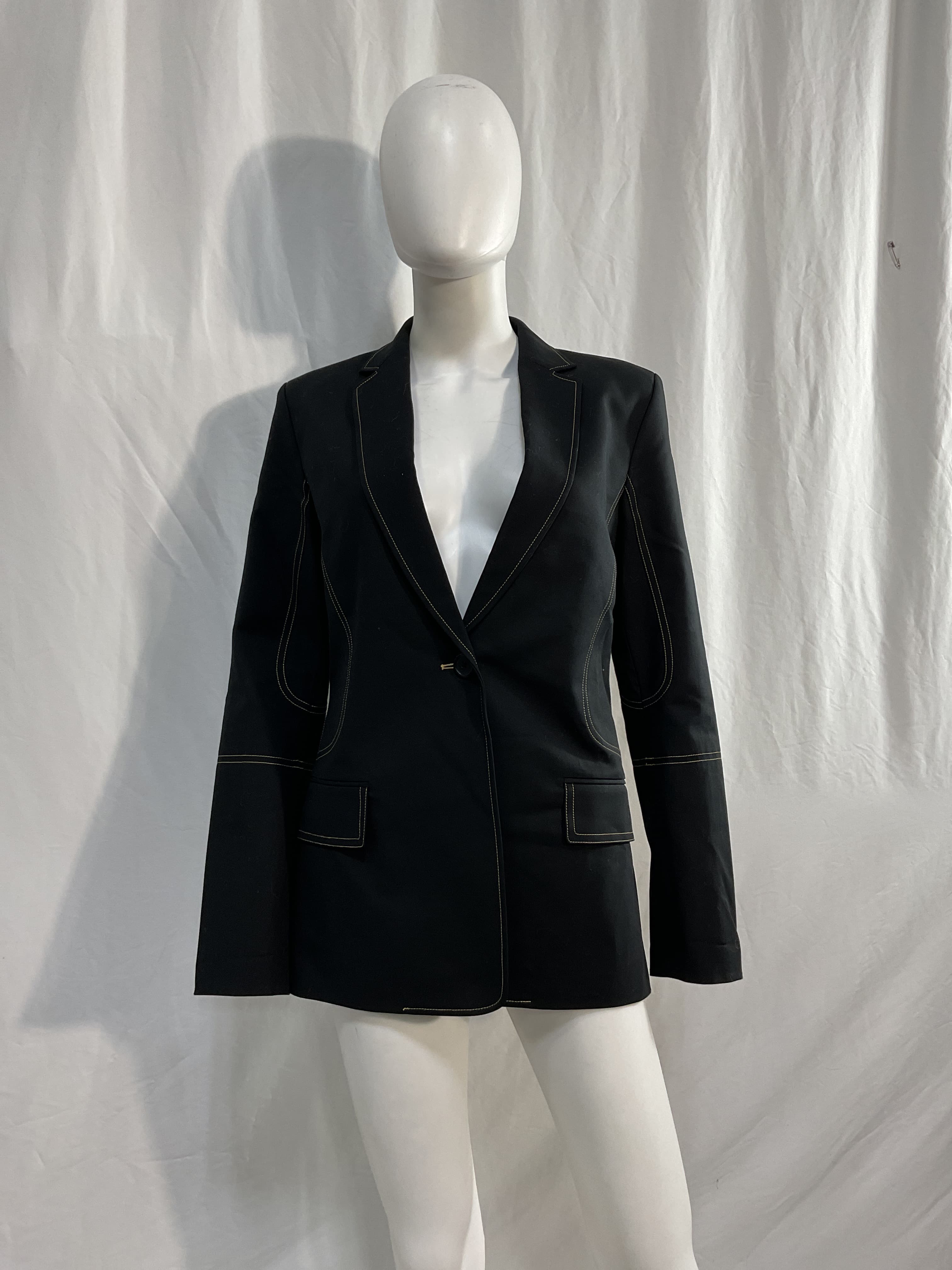 Contrast Blazer In Black - Image 2