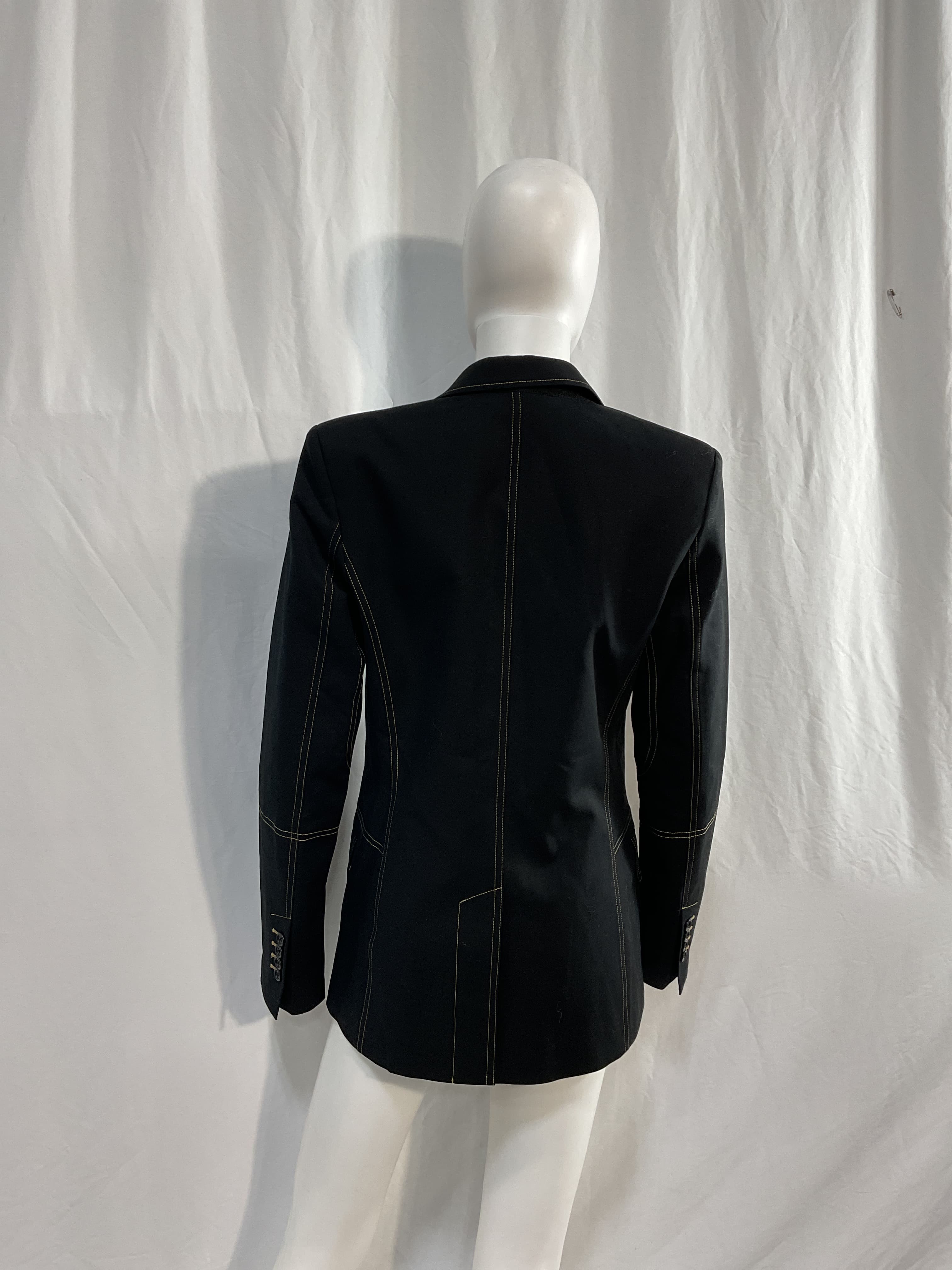 Contrast Blazer In Black - Image 3