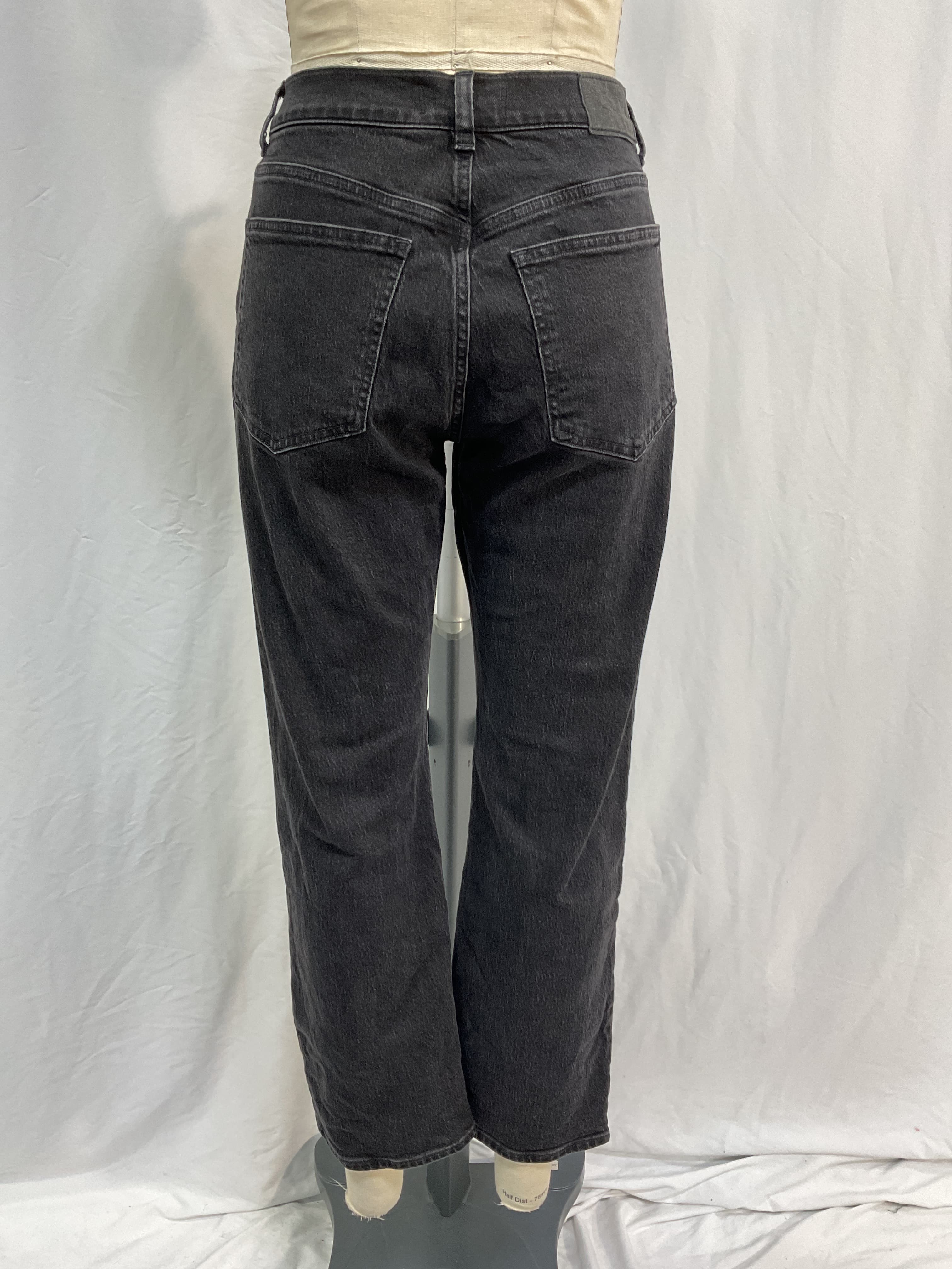 The Petite '90s Straight Jean - Image 2