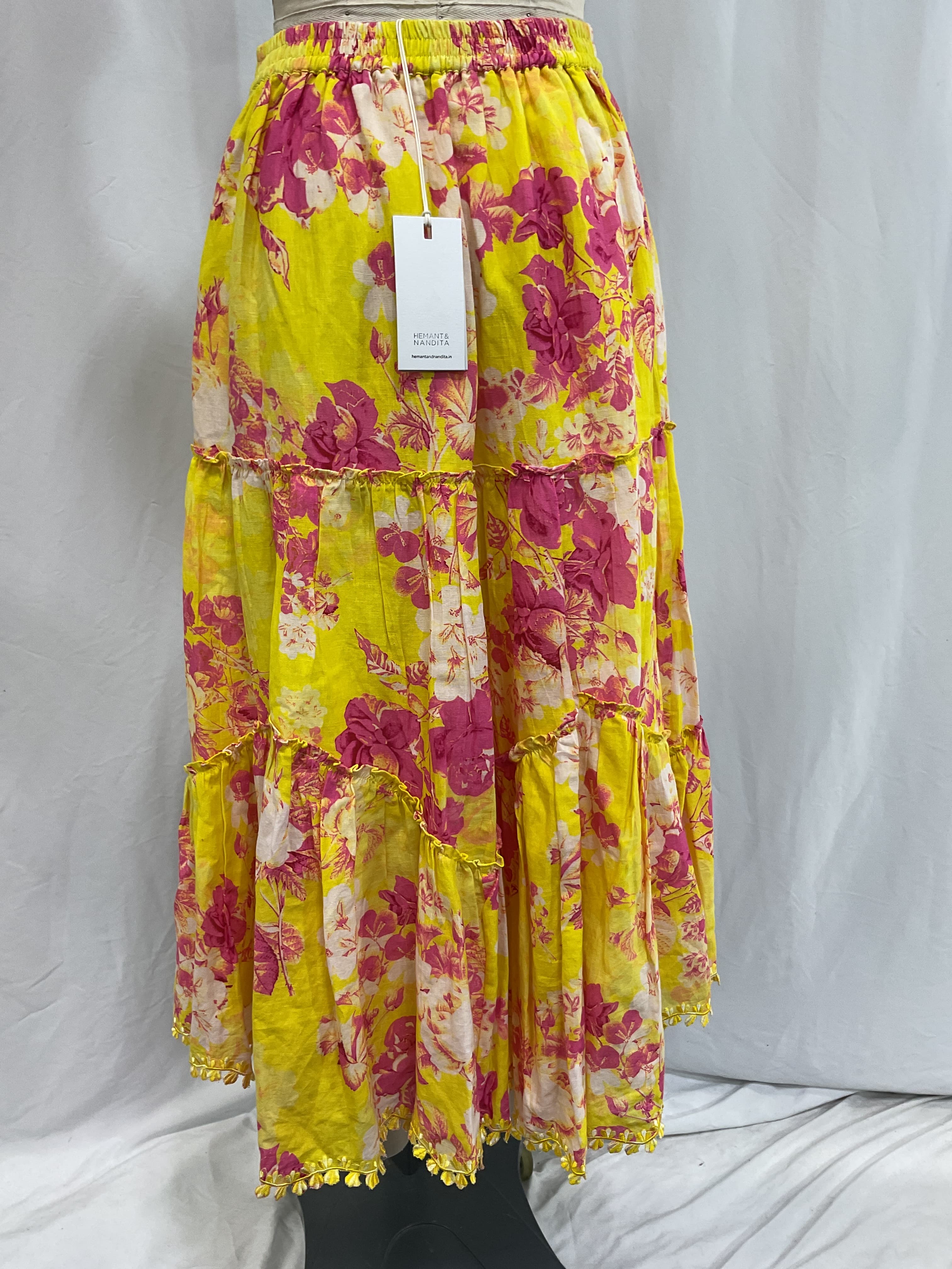 Auril Maxi Skirt In Yellow - Image 2