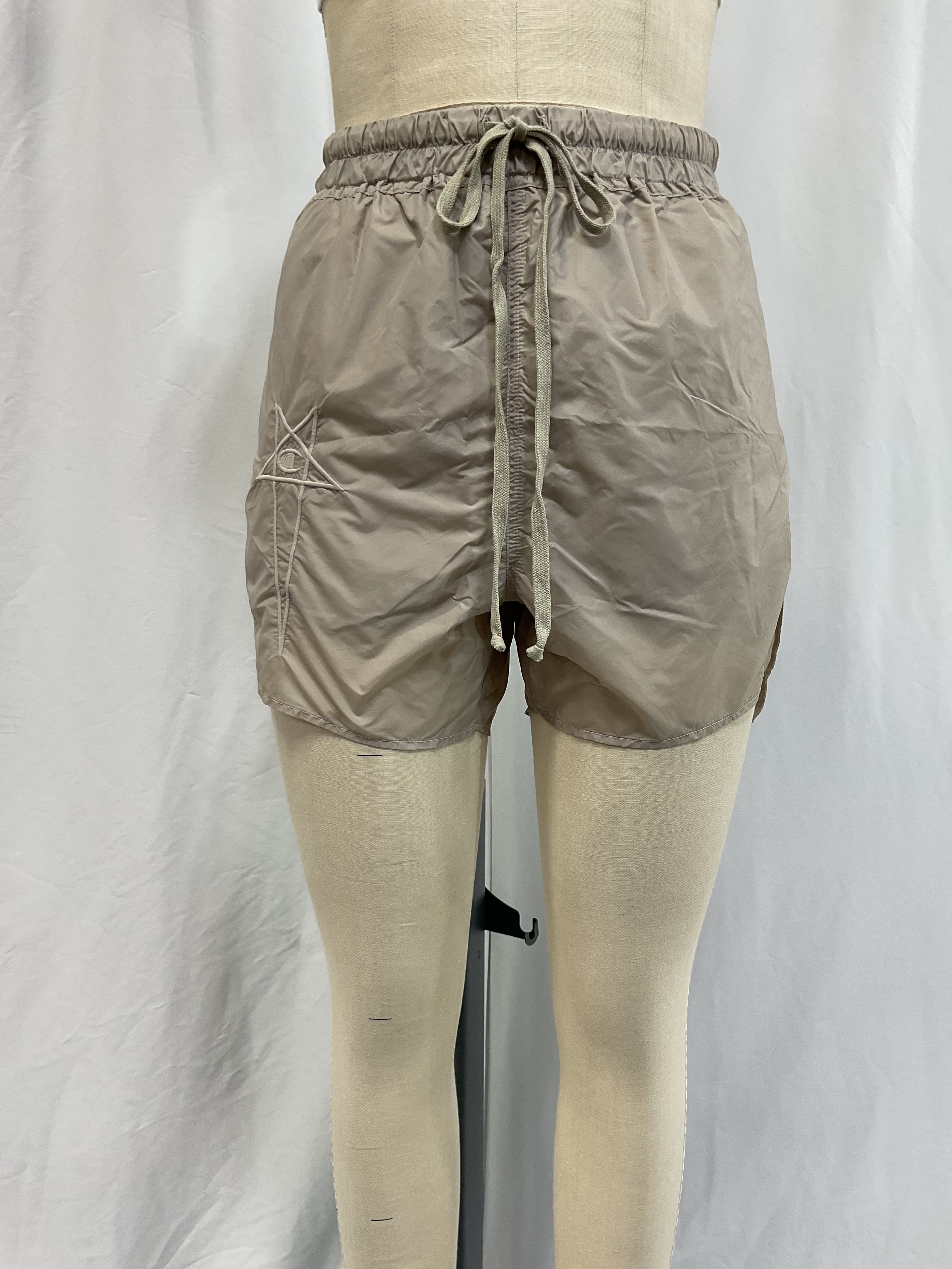 Rick Owens X Champion Nylon Boxer Shorts In Pearl - Image 2