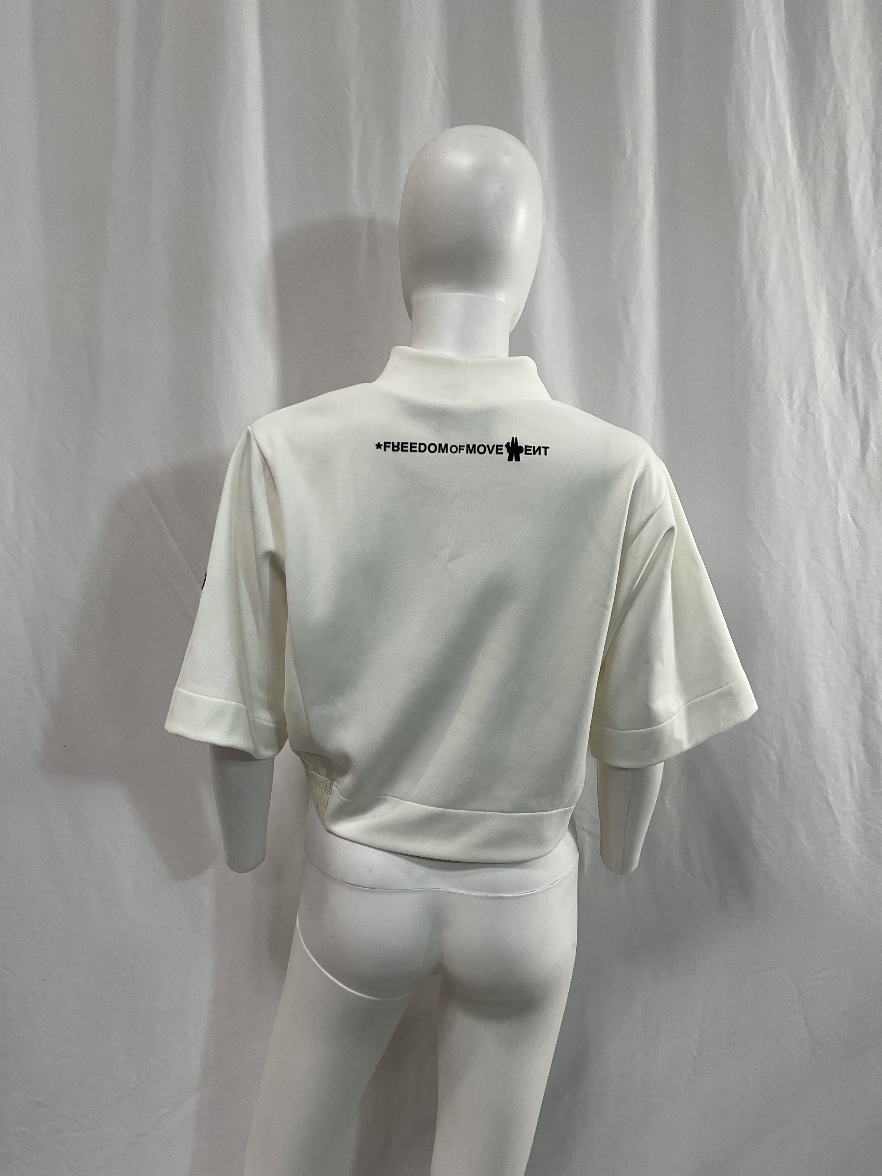 Moncler Cropped Grenoble Day-Namic Turtleneck Top In White - Image 4