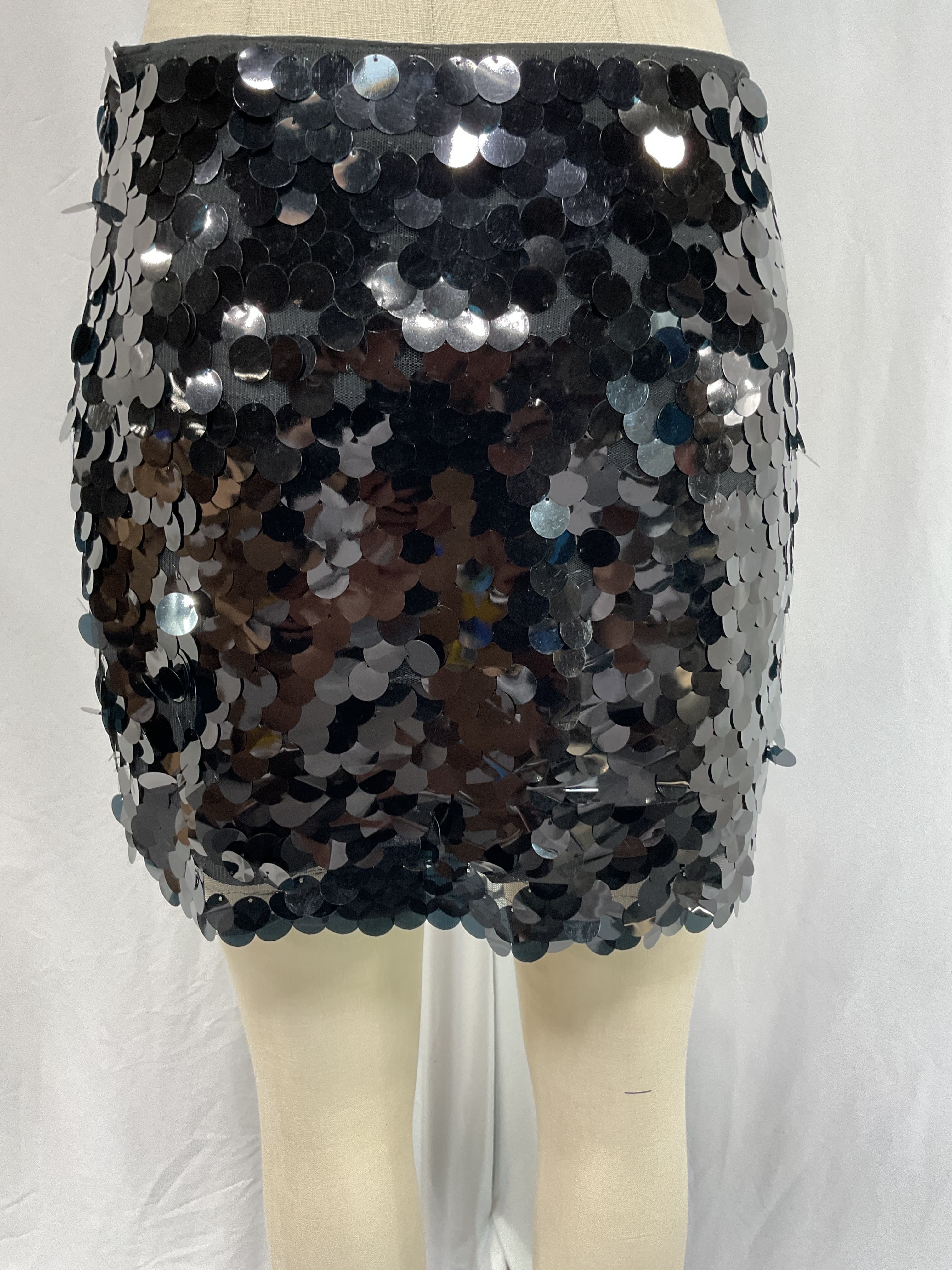 Dizzy Sequin Skirt In Black - Image 2