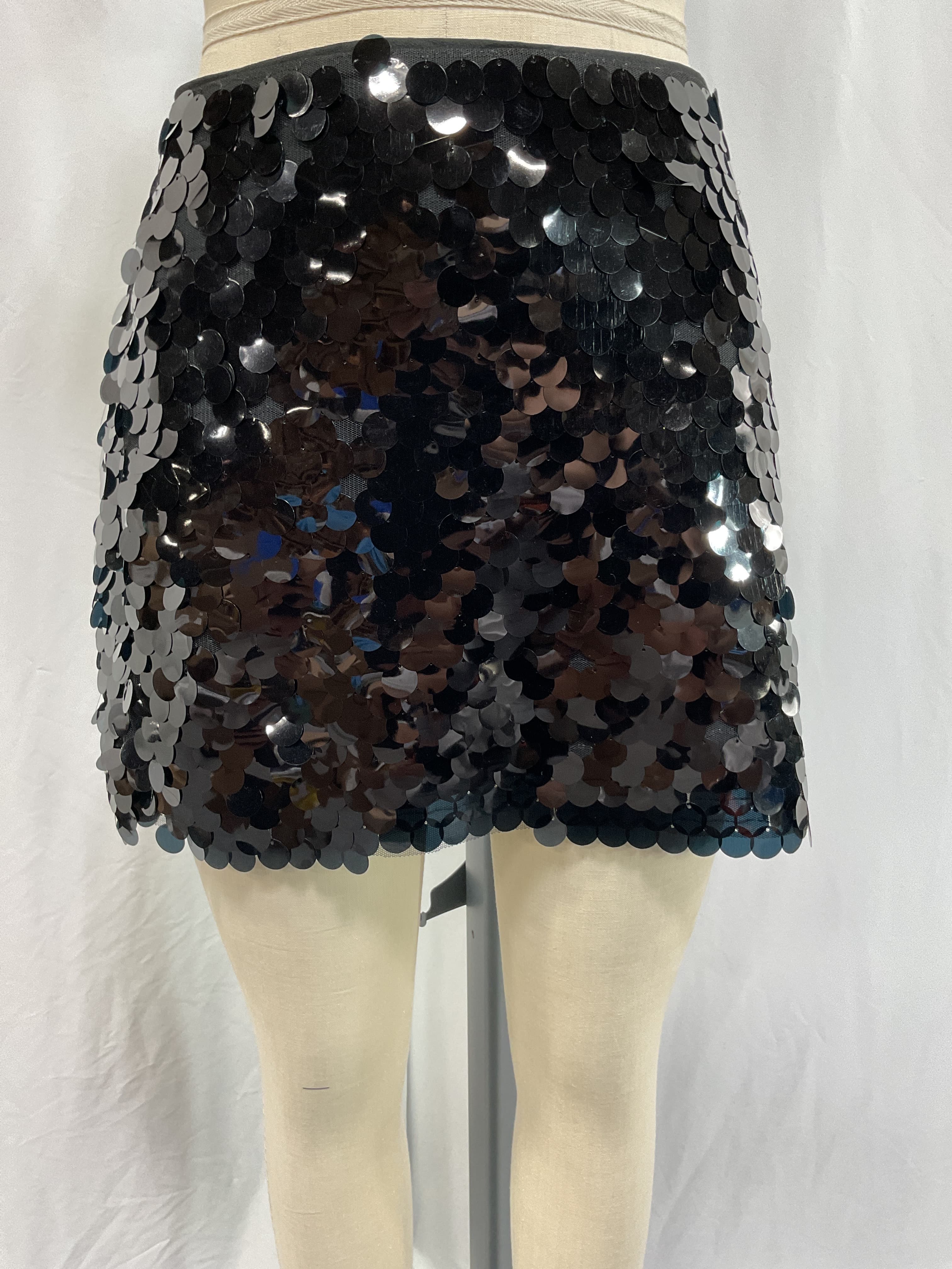 Dizzy Sequin Skirt In Black - Image 4