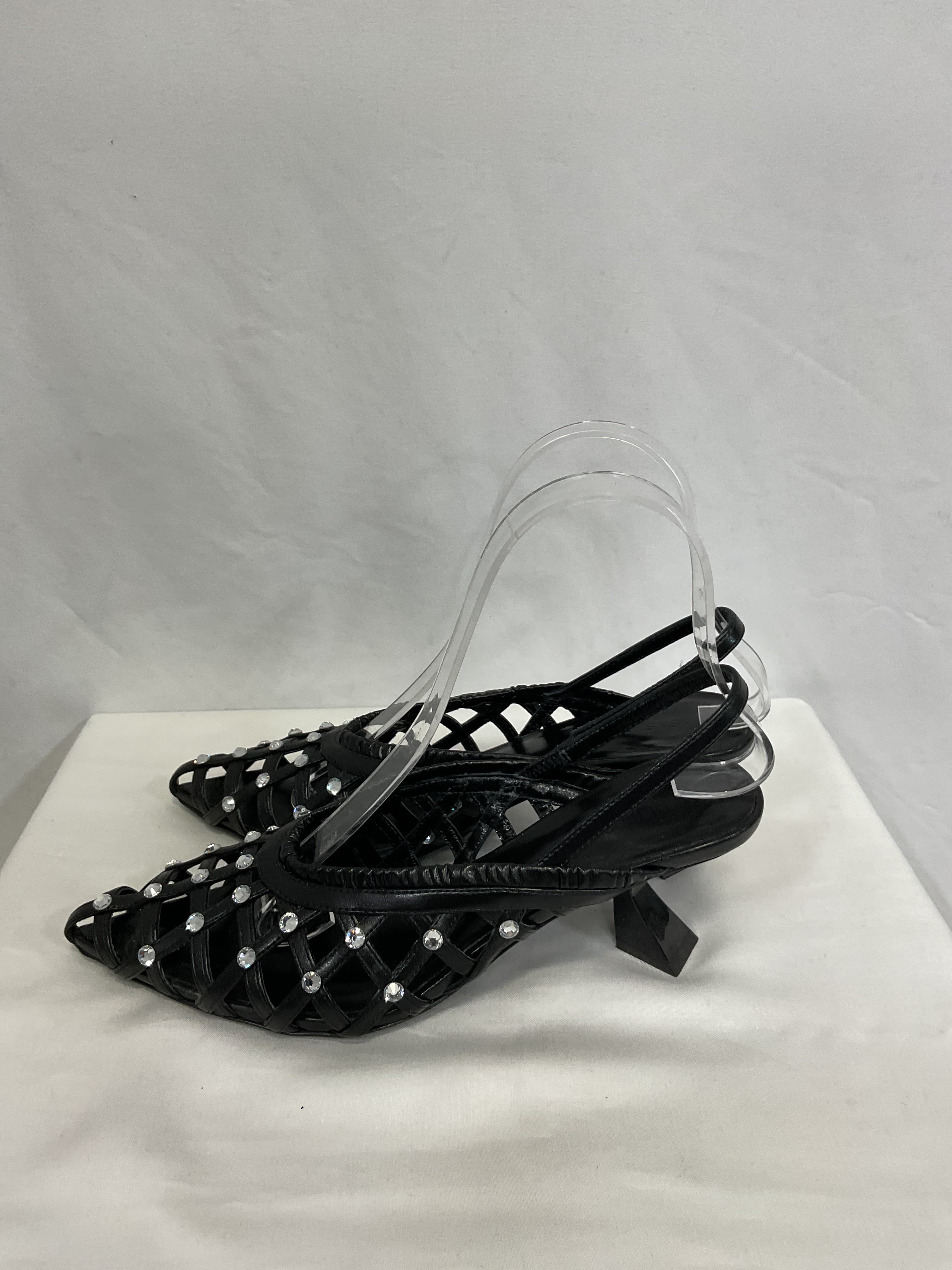 Slingback Pump In Black - Image 3